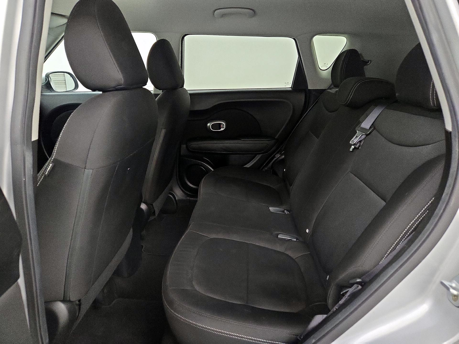 Thumbnail: 2016 Kia Soul - 18