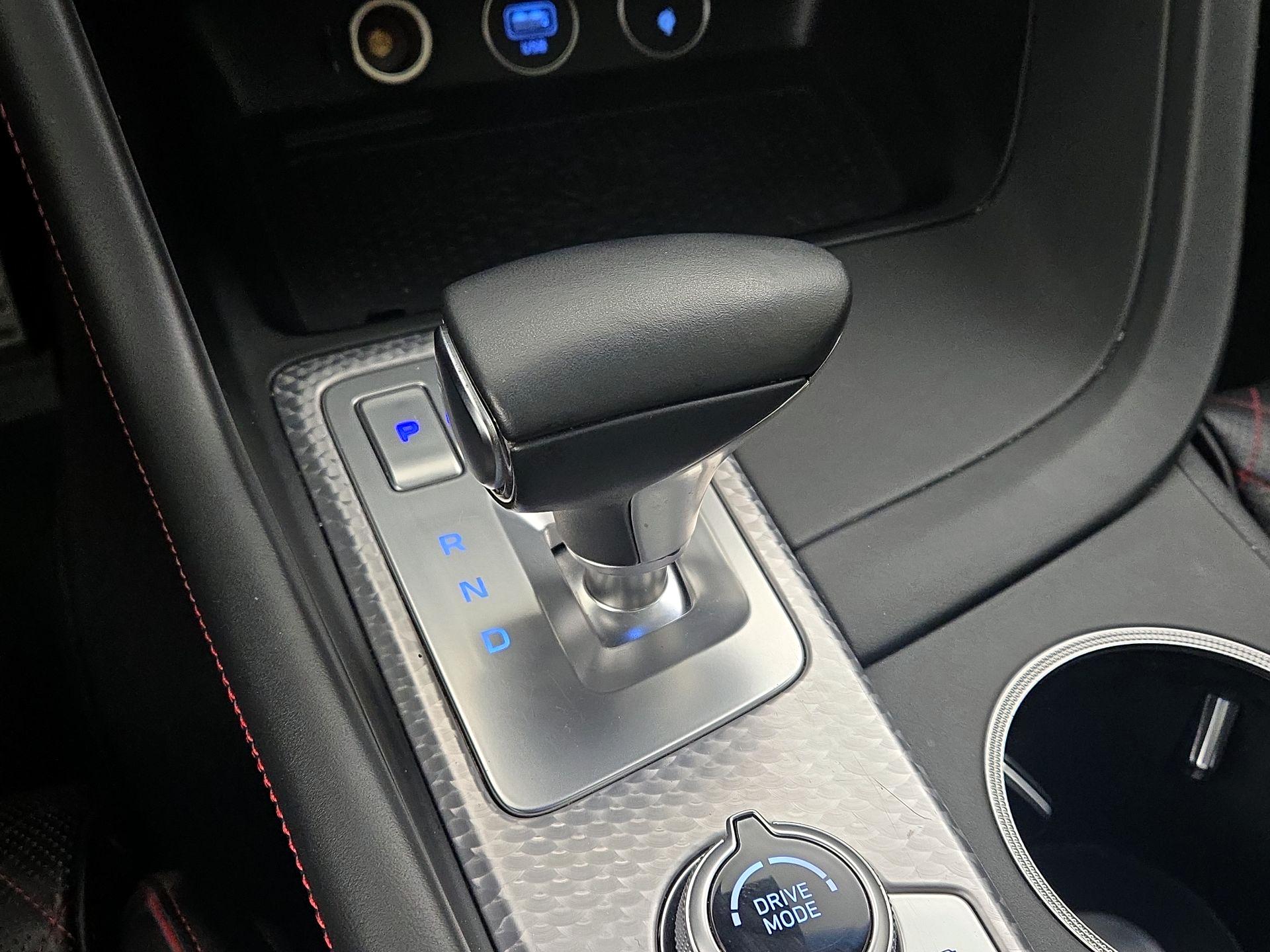 Thumbnail: 2022 Genesis G70 - 18