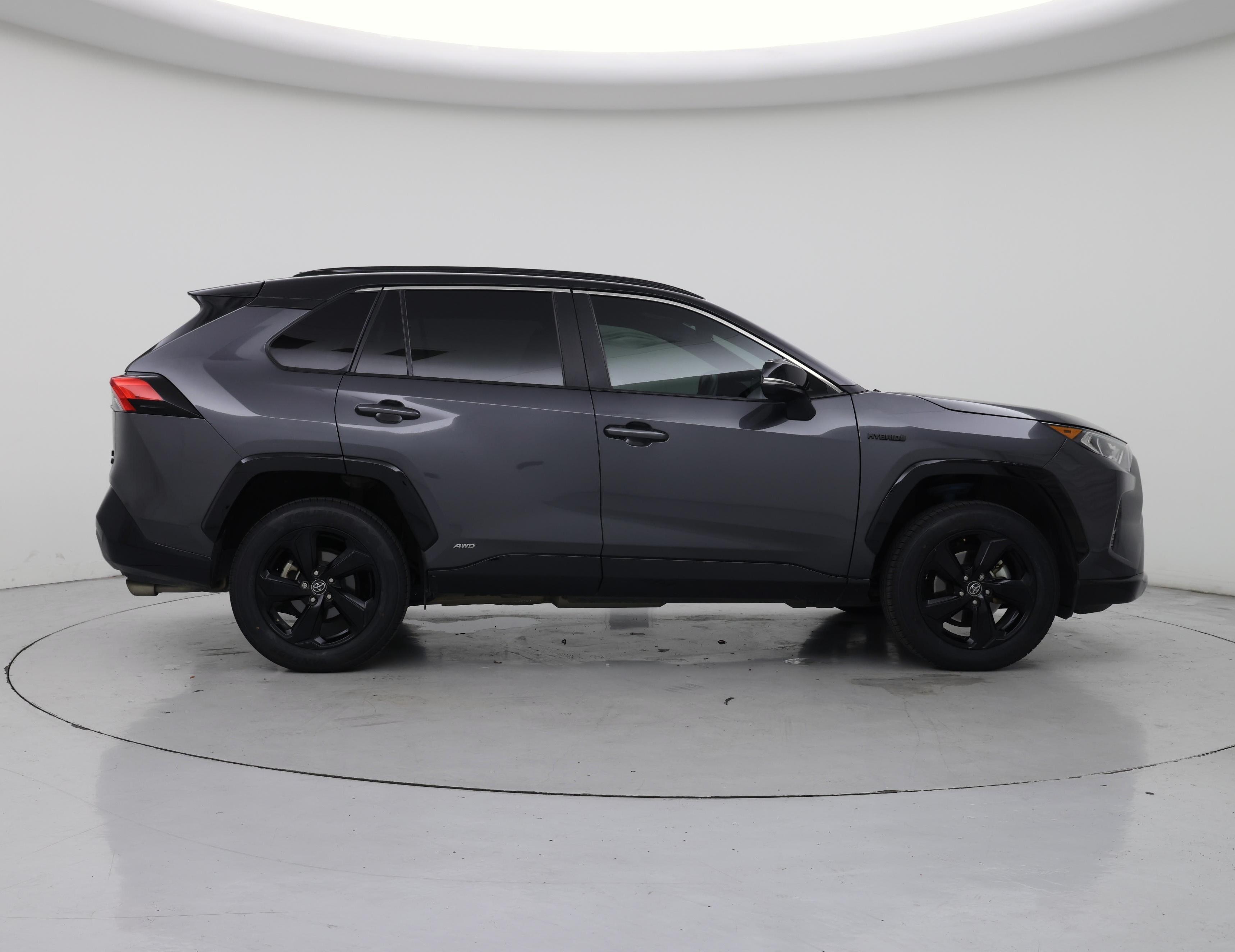 Thumbnail: 2020 Toyota RAV4 - 7