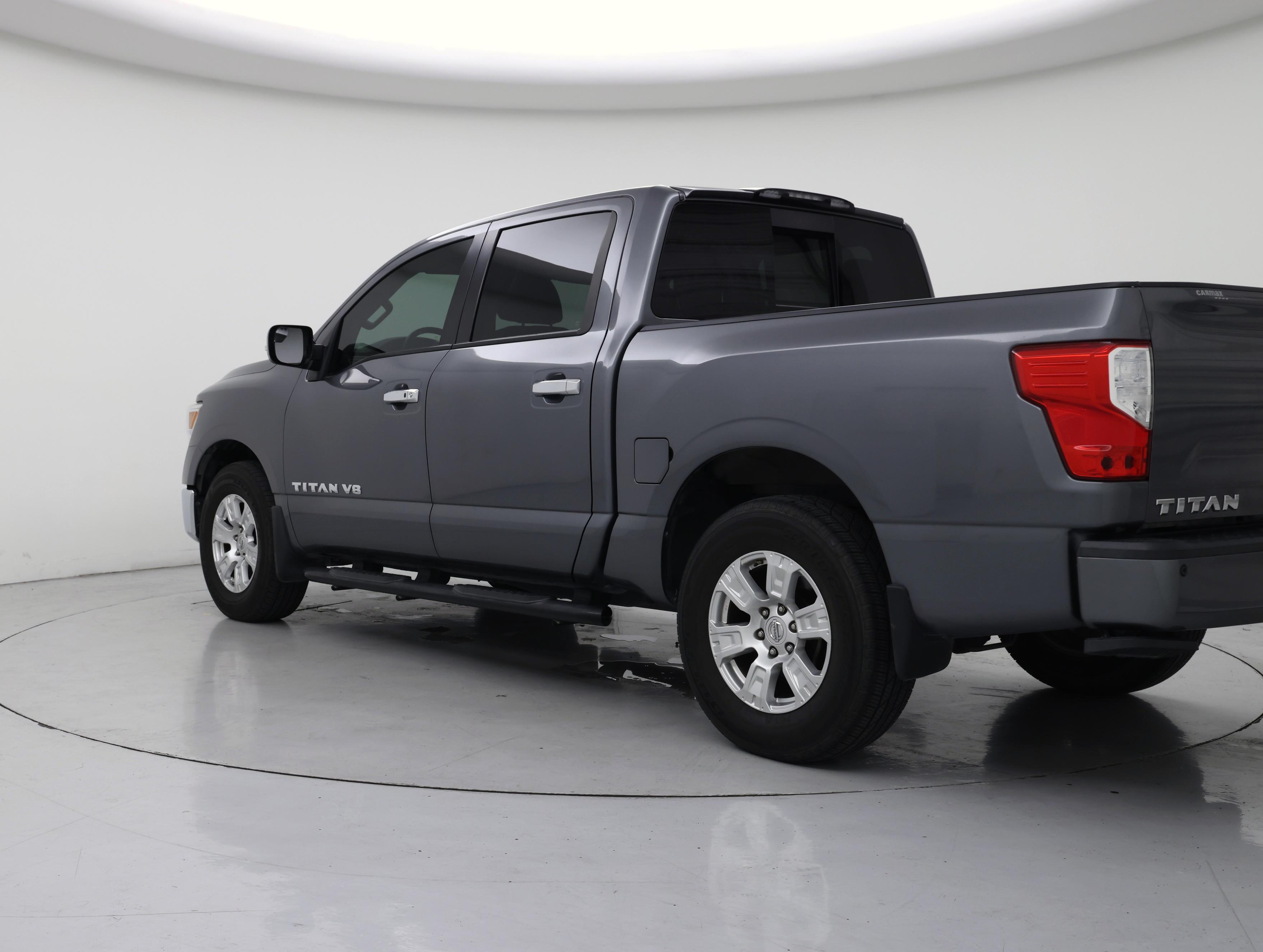 Thumbnail: 2019 Nissan Titan - 2