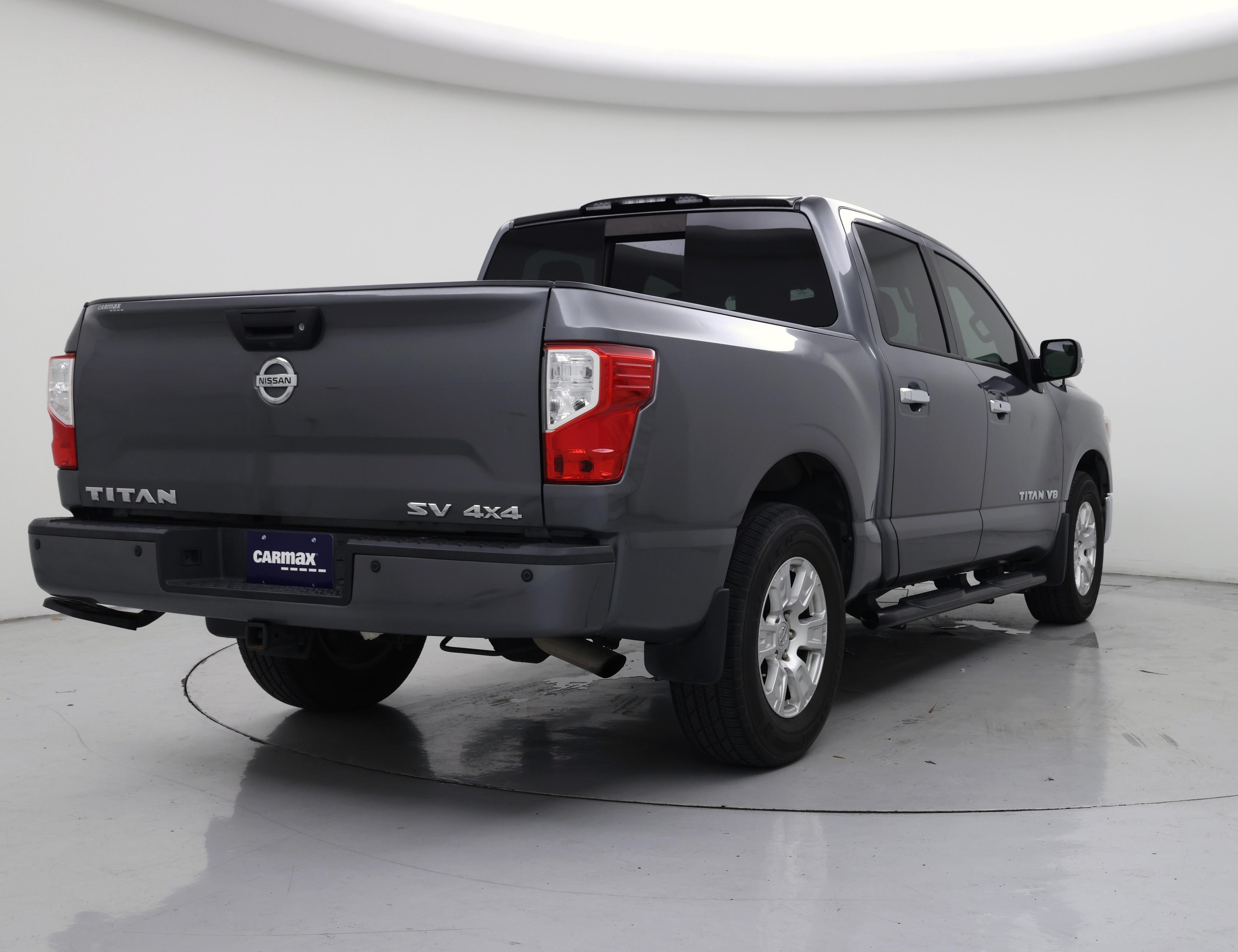 Thumbnail: 2019 Nissan Titan - 8