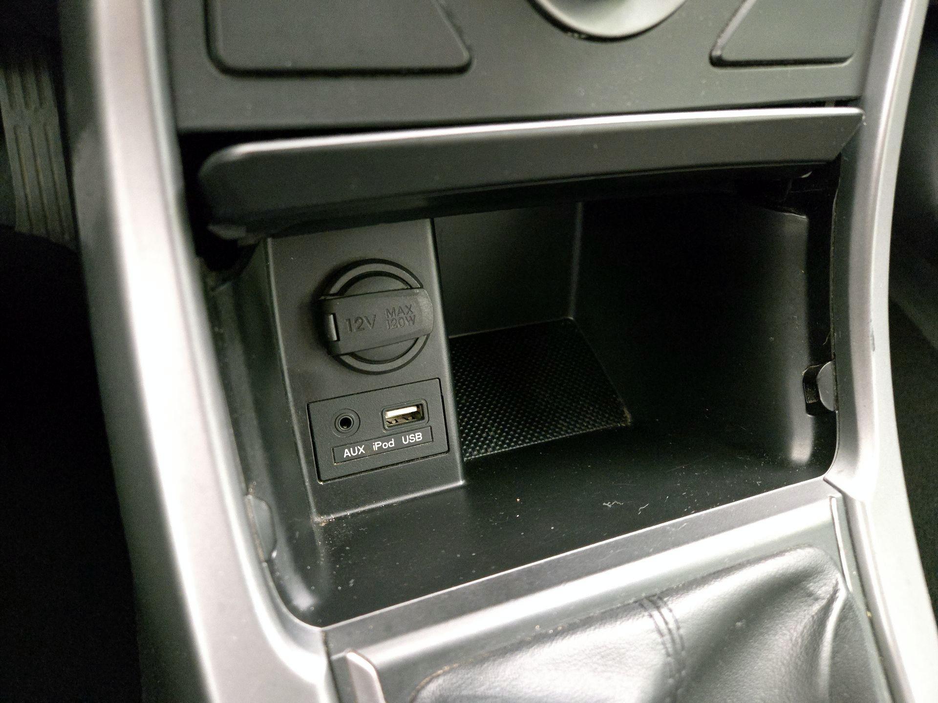 Thumbnail: 2014 Hyundai Elantra - 17