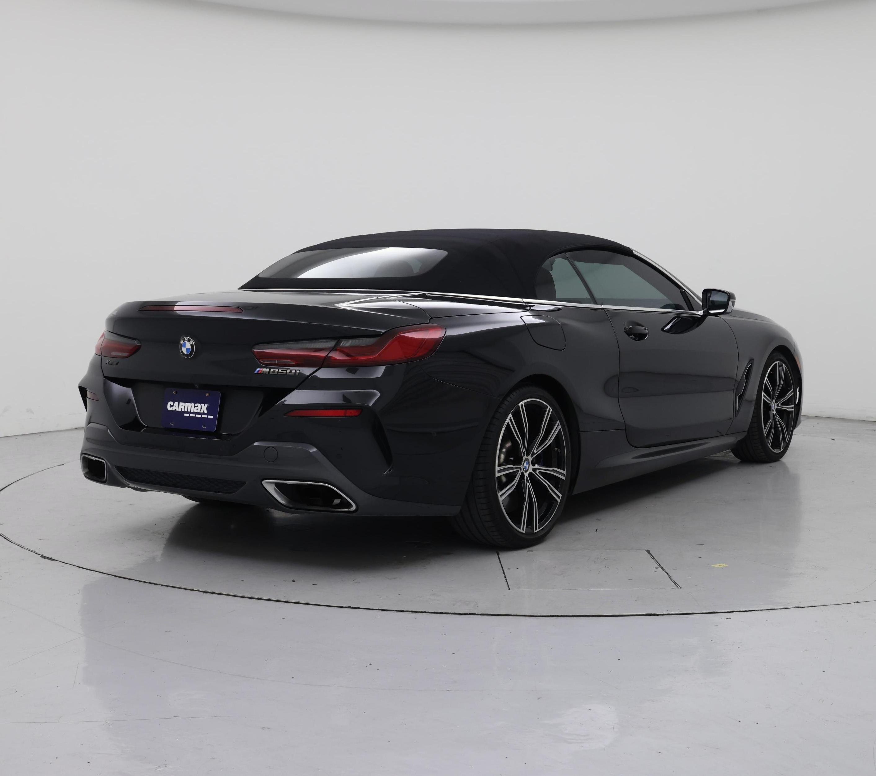 Thumbnail: 2021 BMW 8 Series - 8