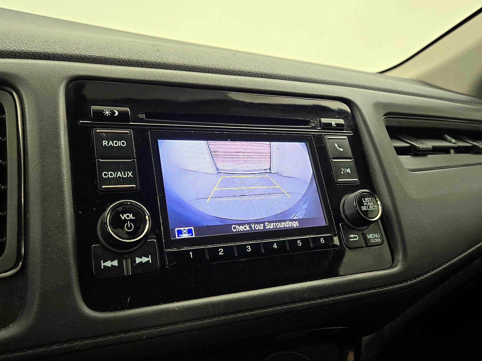 Thumbnail: 2018 Honda HR-V - 14