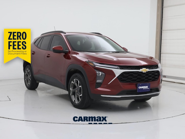 Red 2025 Chevrolet Trax LT FWD SUV / Crossover Front-Wheel Drive Automatic