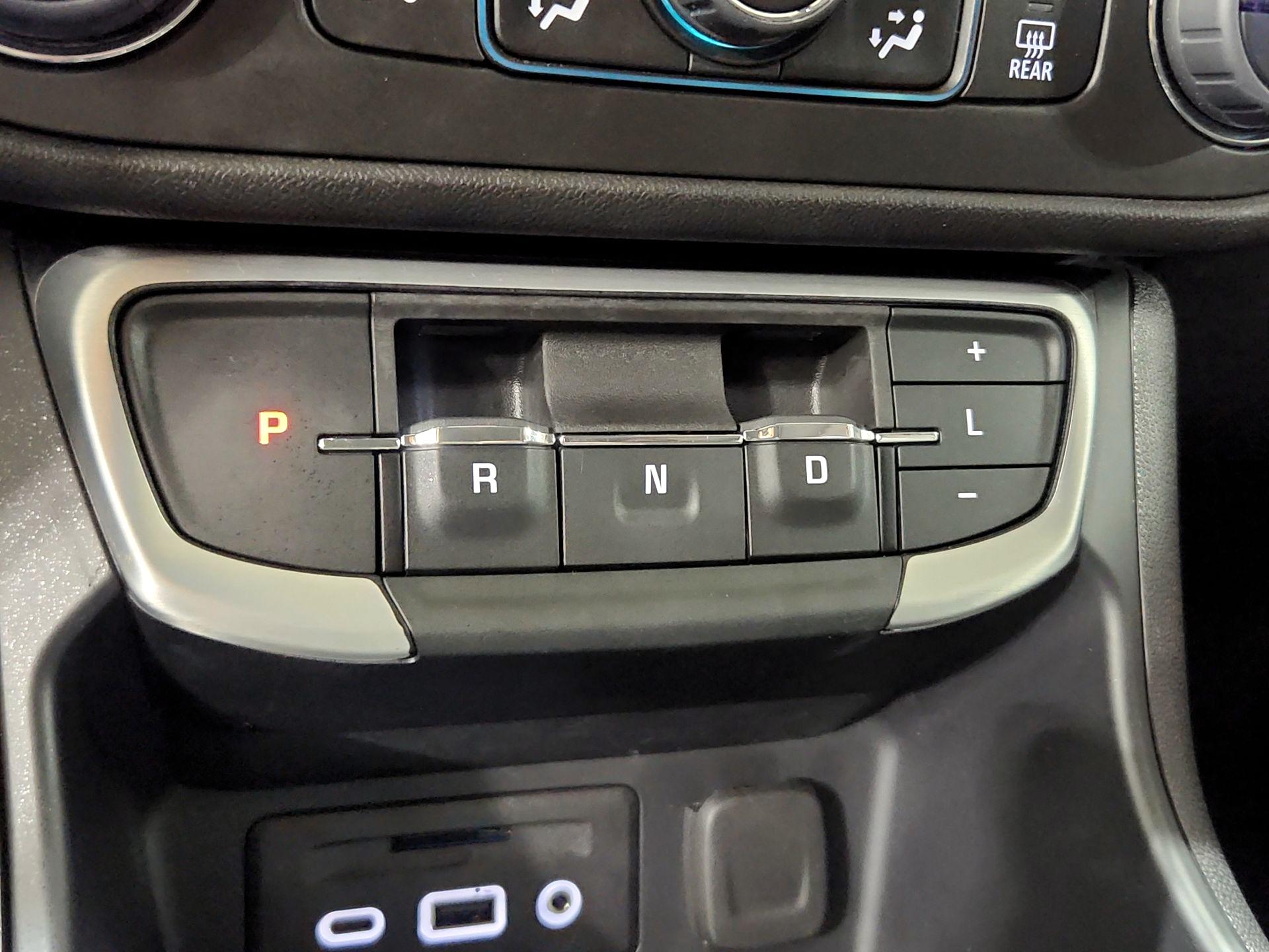 Thumbnail: 2024 GMC Terrain - 17