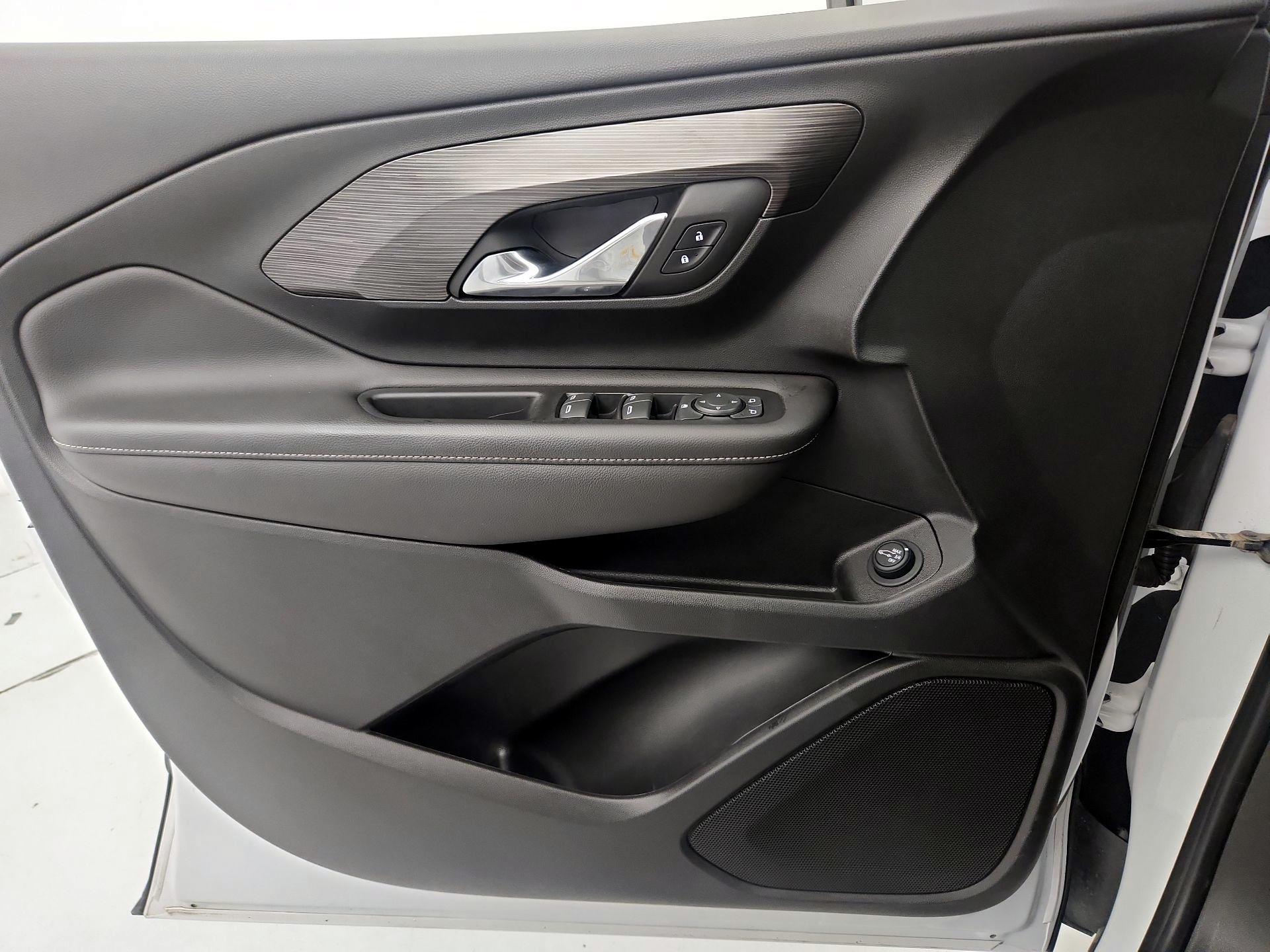 Thumbnail: 2023 GMC Terrain - 12