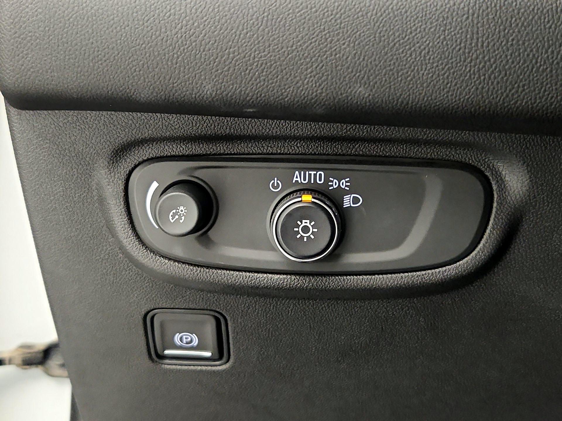 Thumbnail: 2023 GMC Terrain - 13