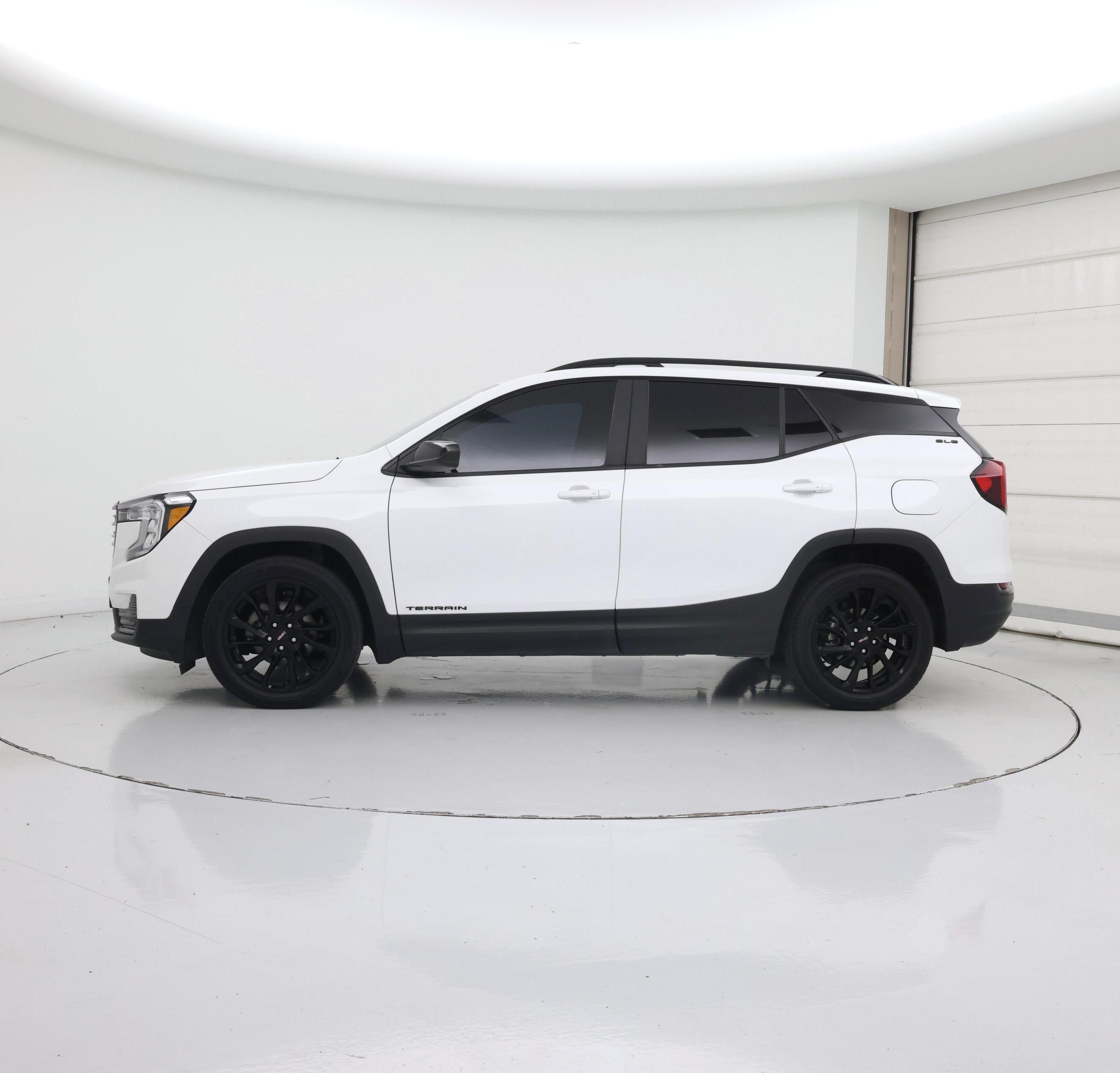 Thumbnail: 2023 GMC Terrain - 3