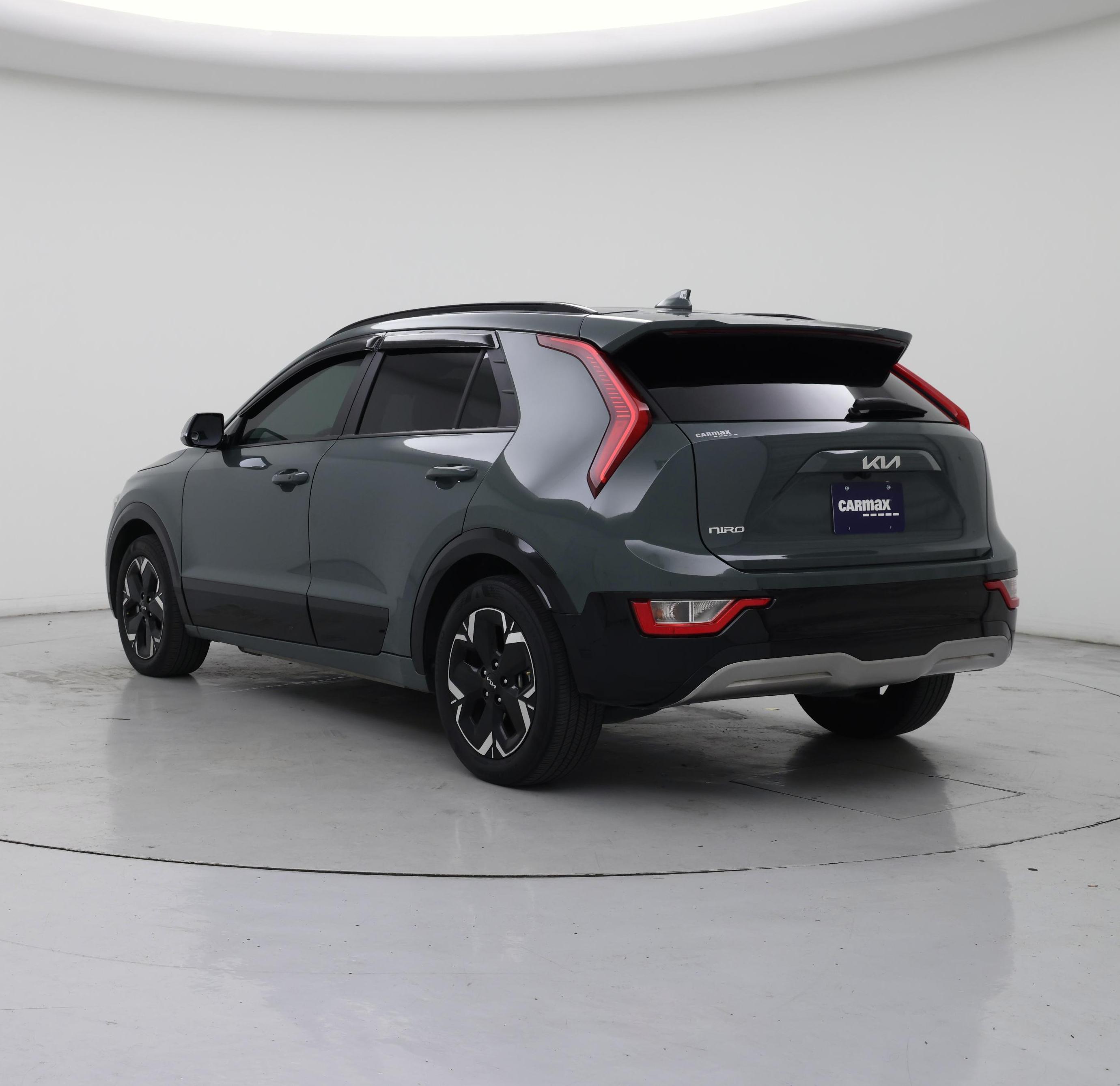 Thumbnail: 2023 Kia Niro - 2