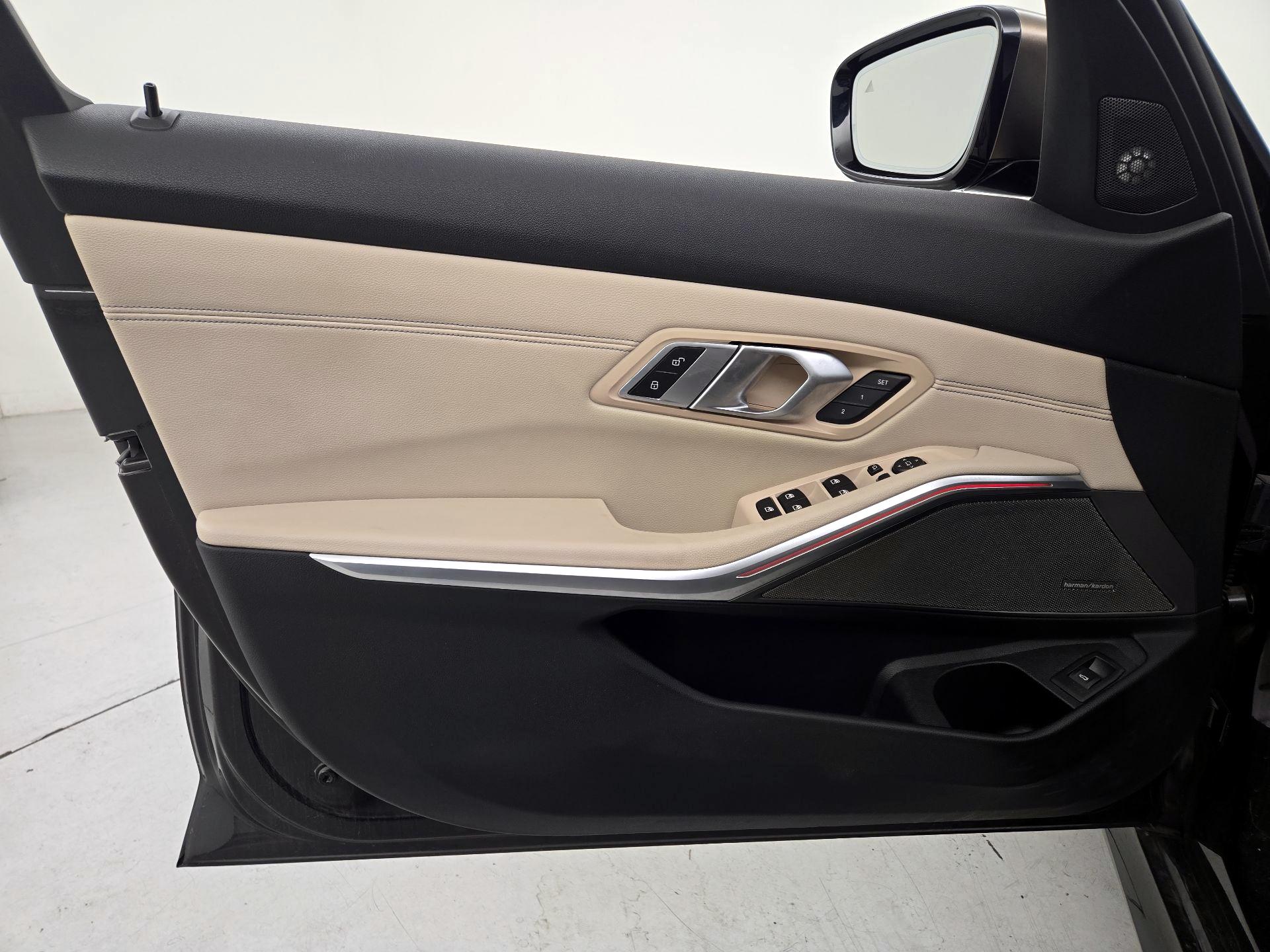 Thumbnail: 2020 BMW 3 Series - 12