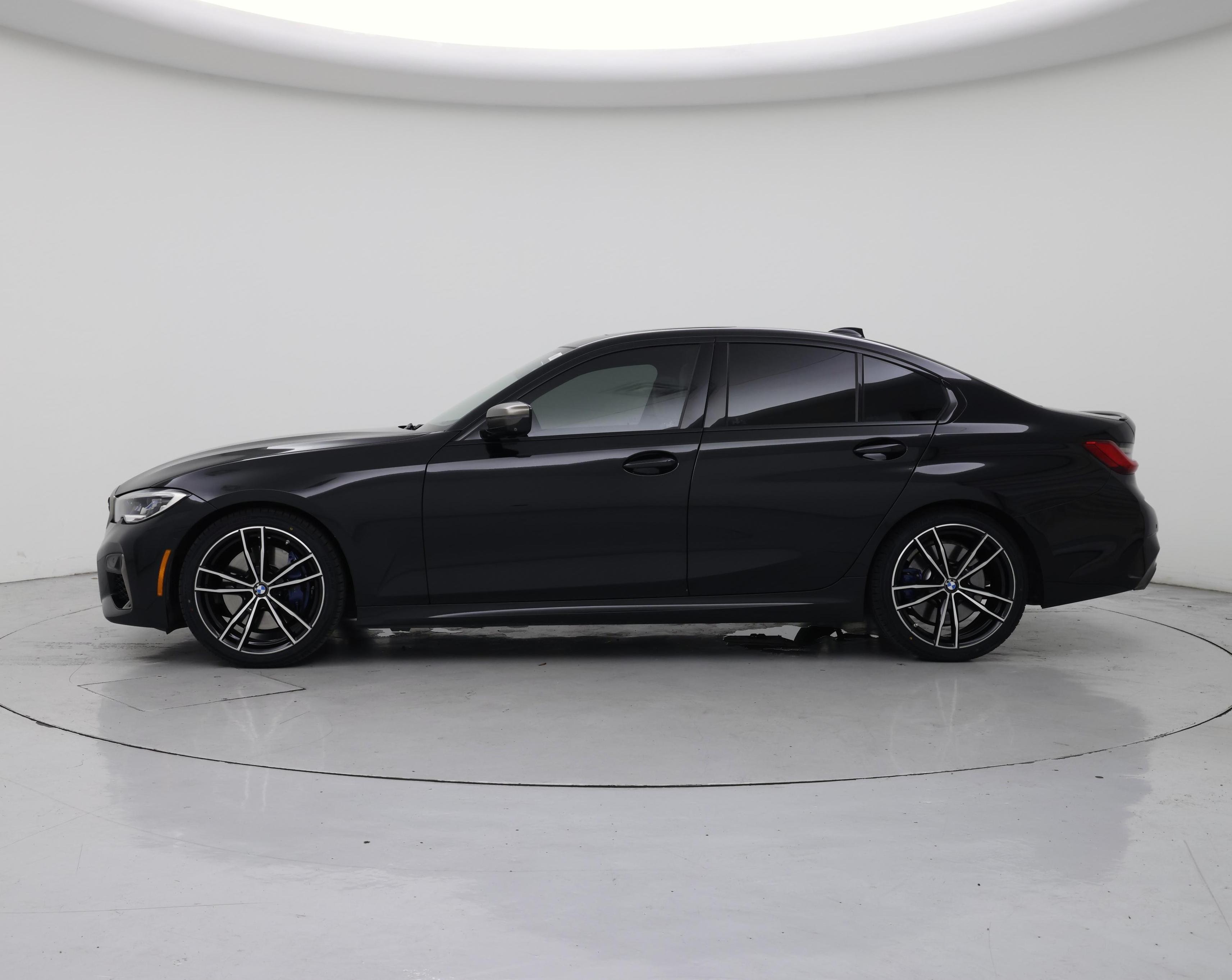Thumbnail: 2020 BMW 3 Series - 3