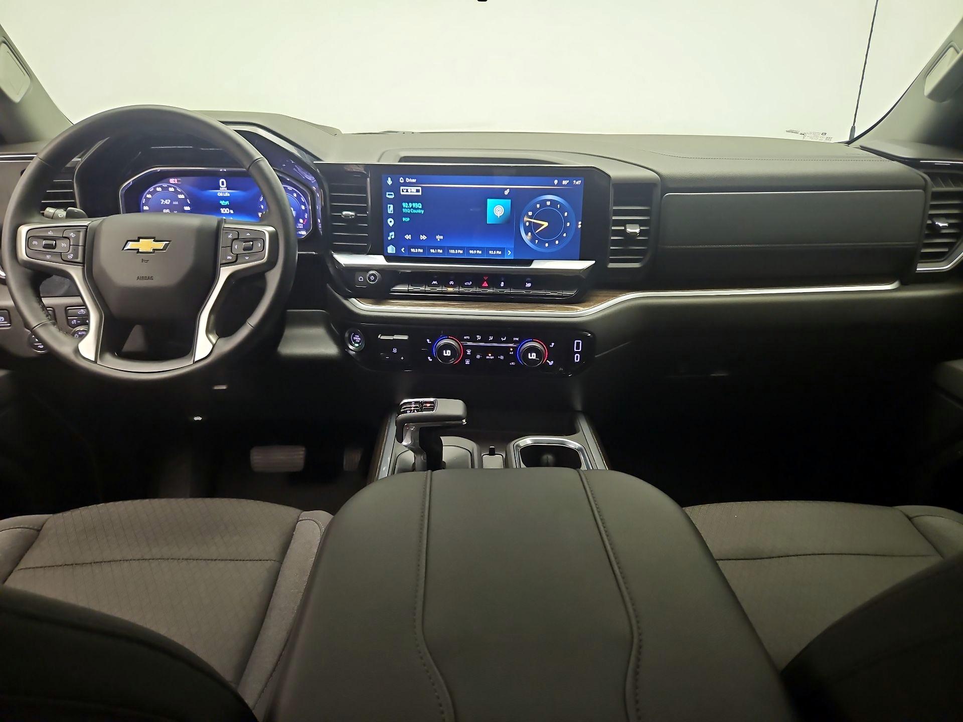 Thumbnail: 2025 Chevrolet Silverado 1500 - 9
