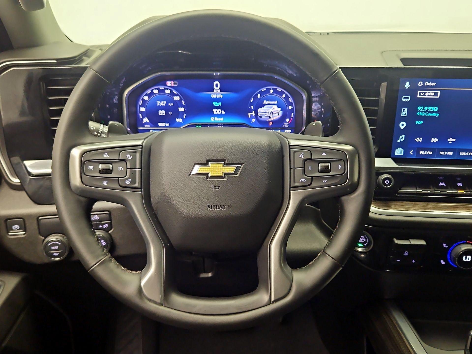 Thumbnail: 2025 Chevrolet Silverado 1500 - 10