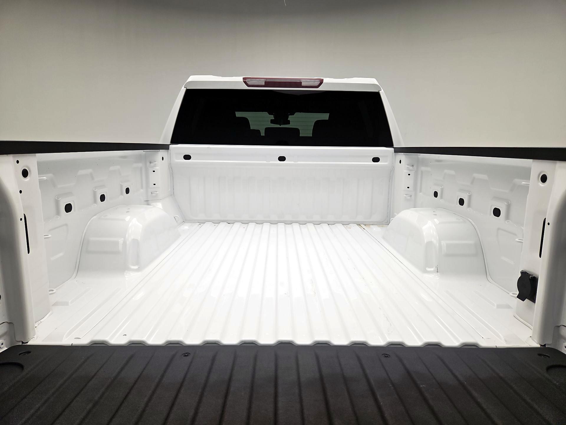 Thumbnail: 2025 Chevrolet Silverado 1500 - 20