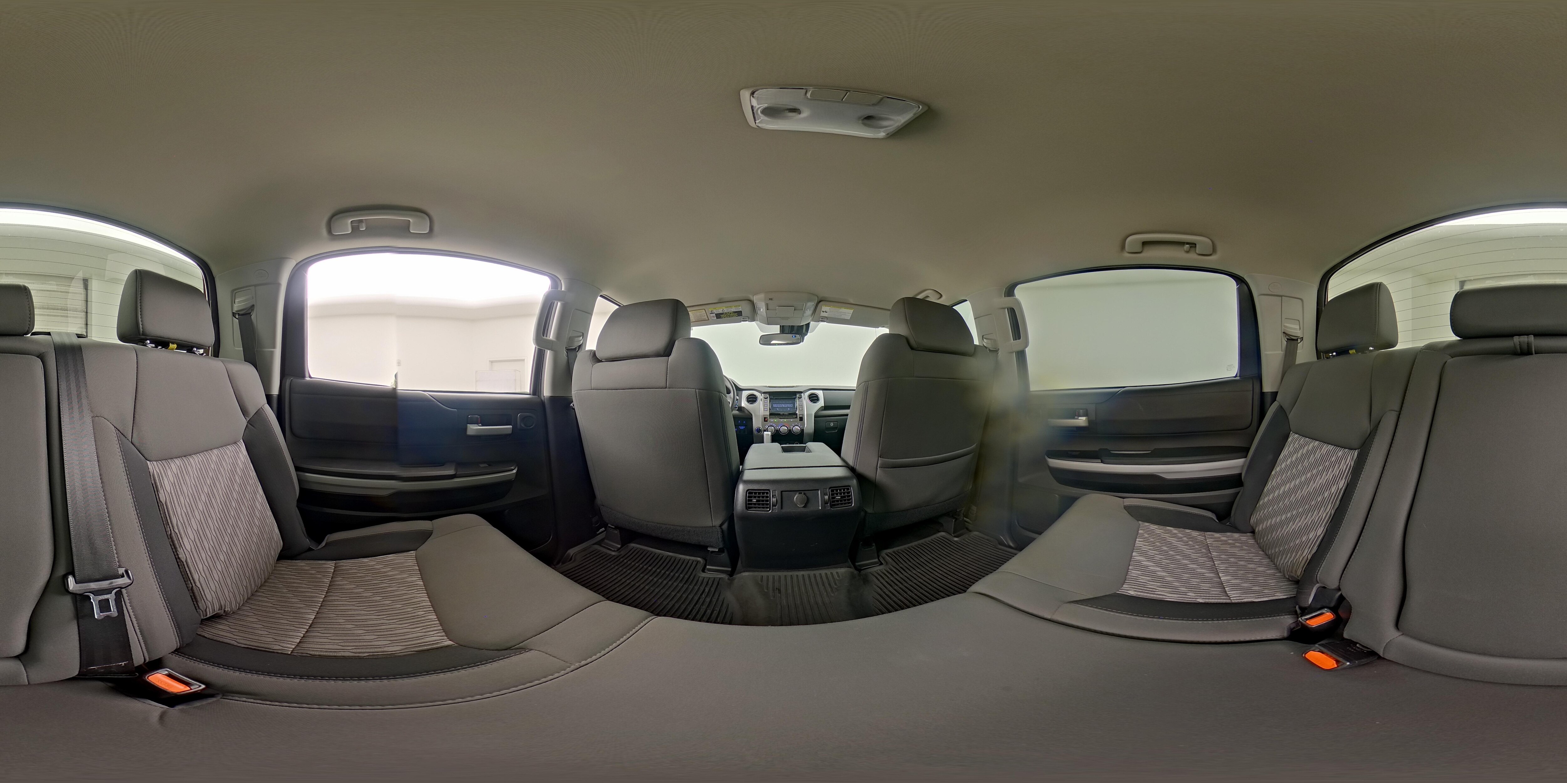 2018 Toyota Tundra SR5 - Photo 26