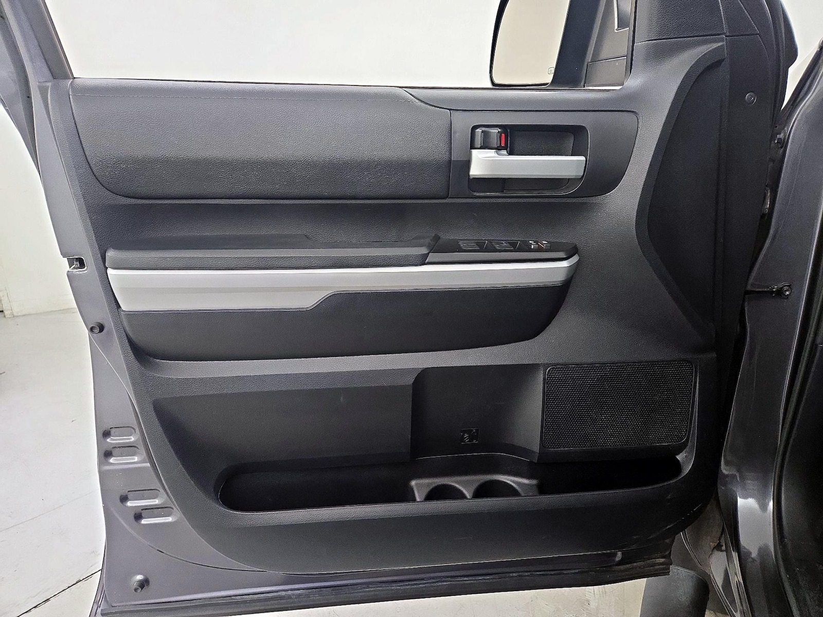2018 Toyota Tundra SR5 - Photo 13