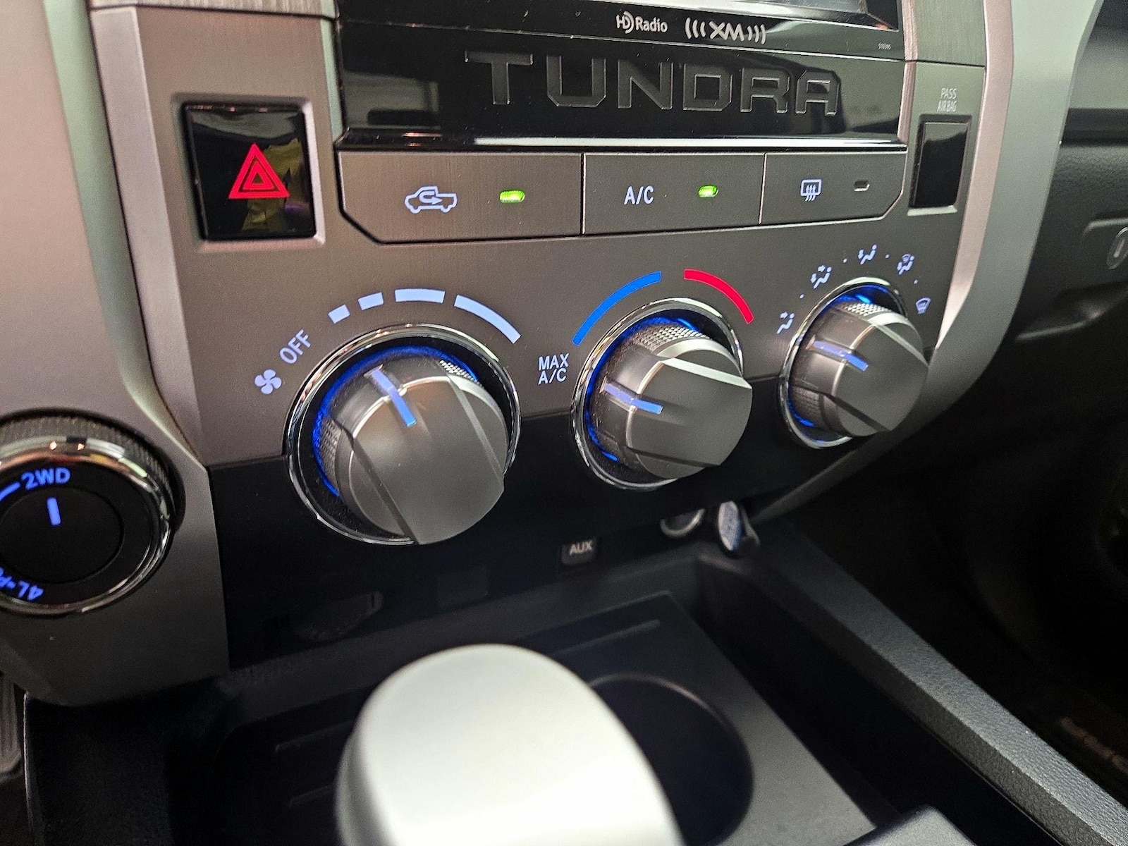 2018 Toyota Tundra SR5 - Photo 18
