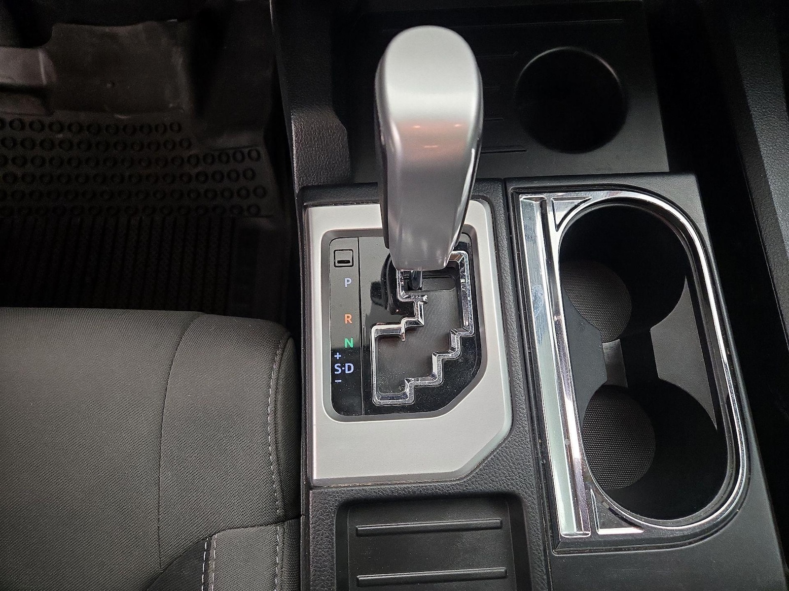 2018 Toyota Tundra SR5 - Photo 19