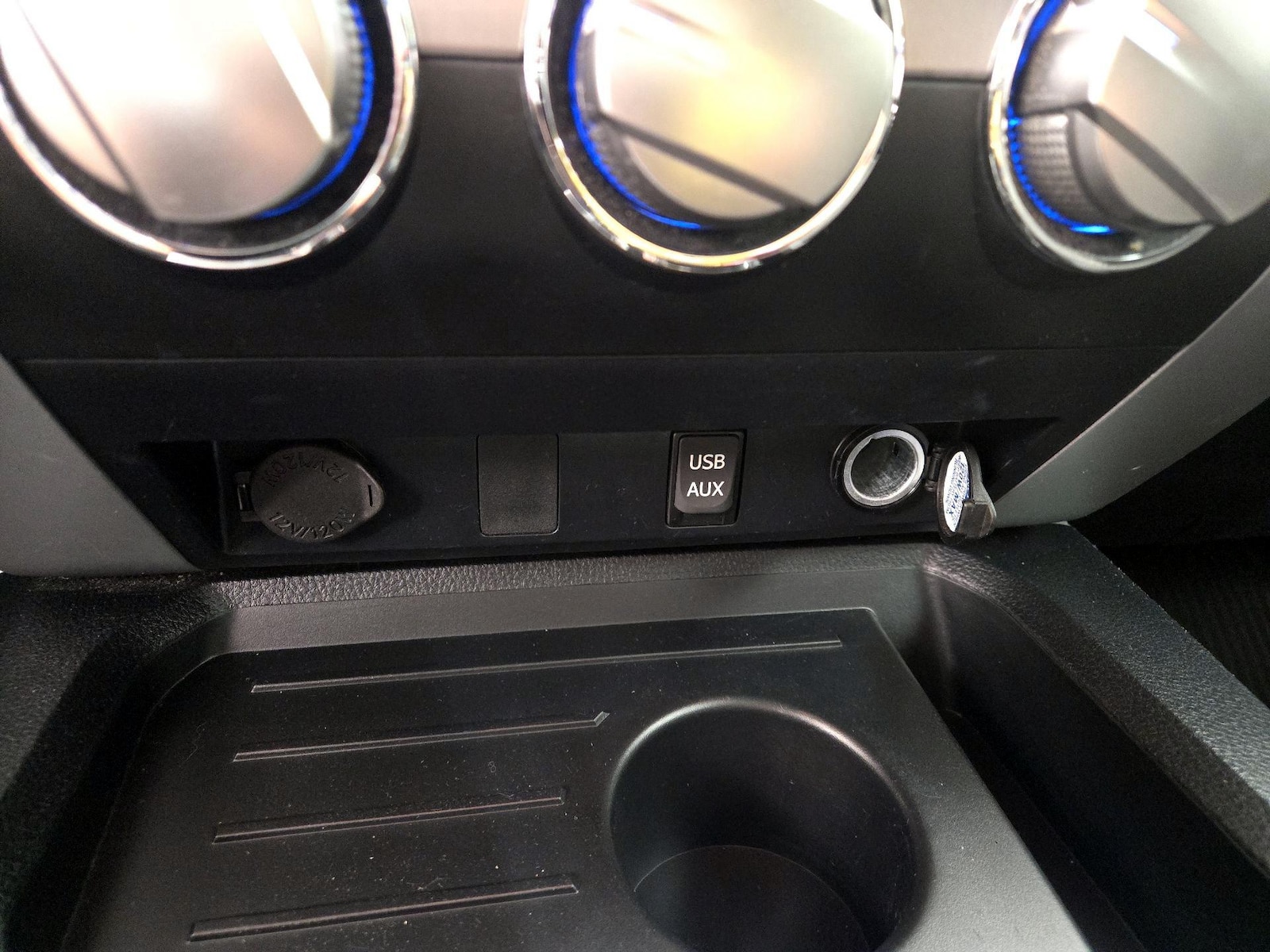 2018 Toyota Tundra SR5 - Photo 20