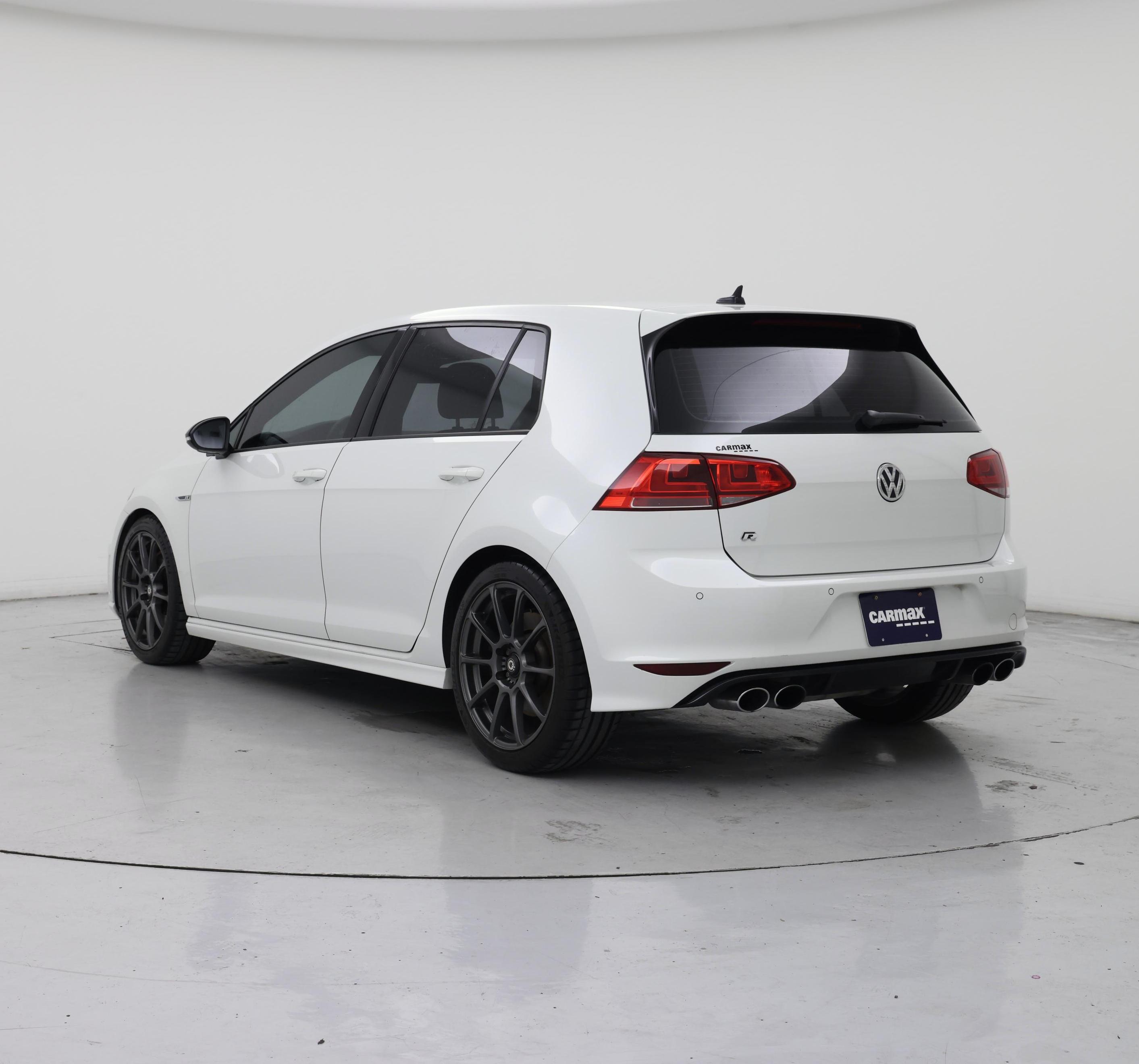 Thumbnail: 2017 Volkswagen Golf - 2