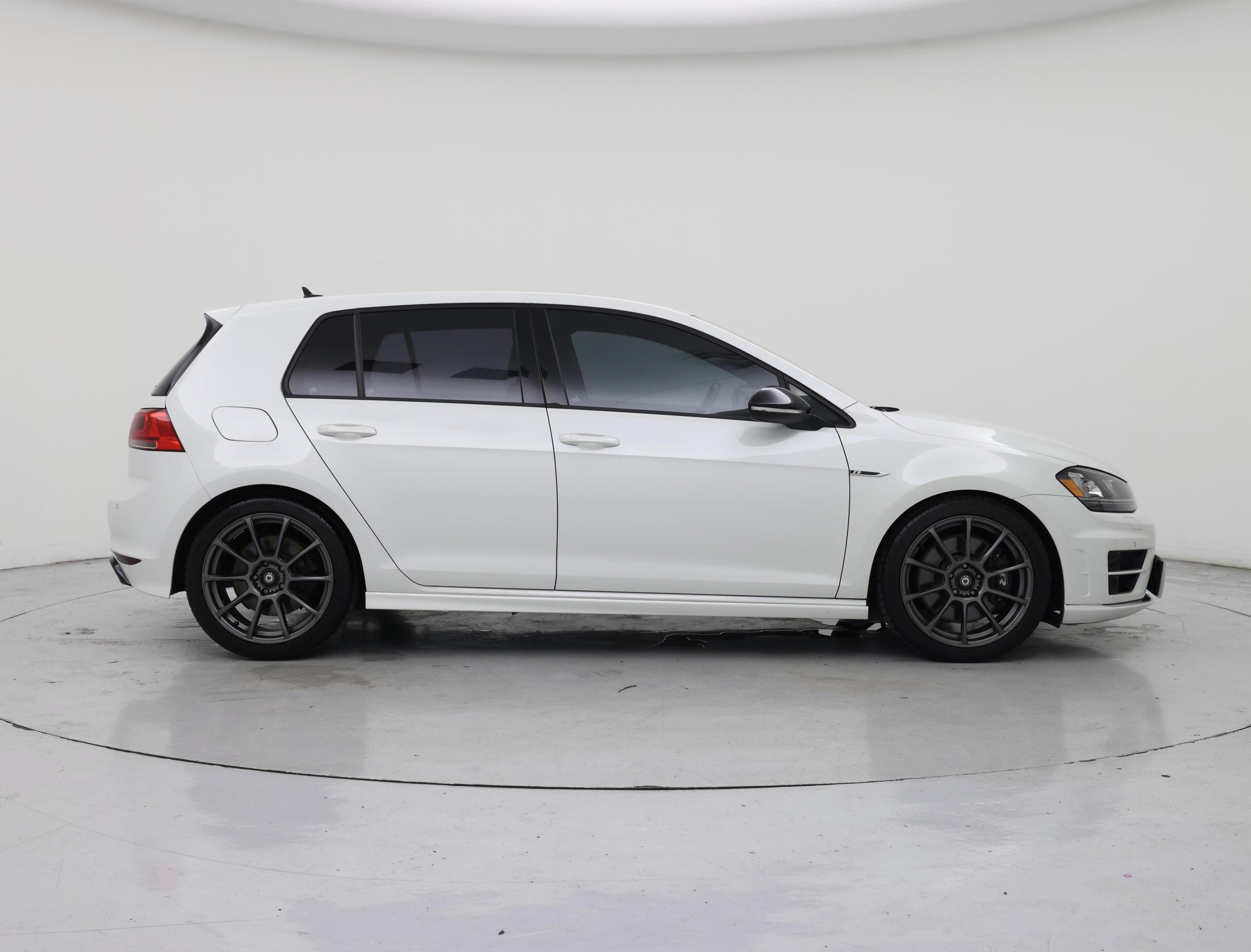 Thumbnail: 2017 Volkswagen Golf - 7