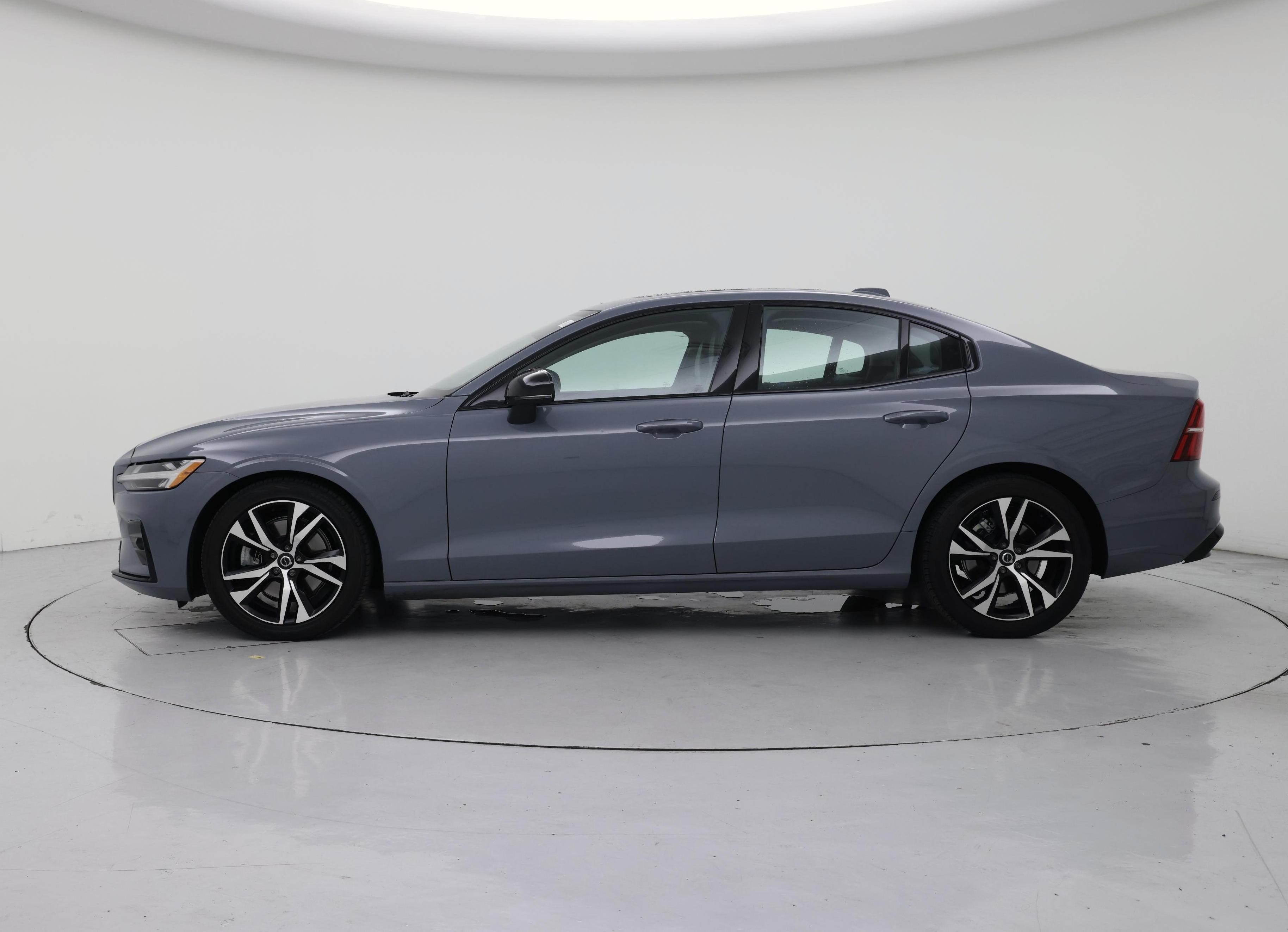 Thumbnail: 2024 Volvo S60 - 3