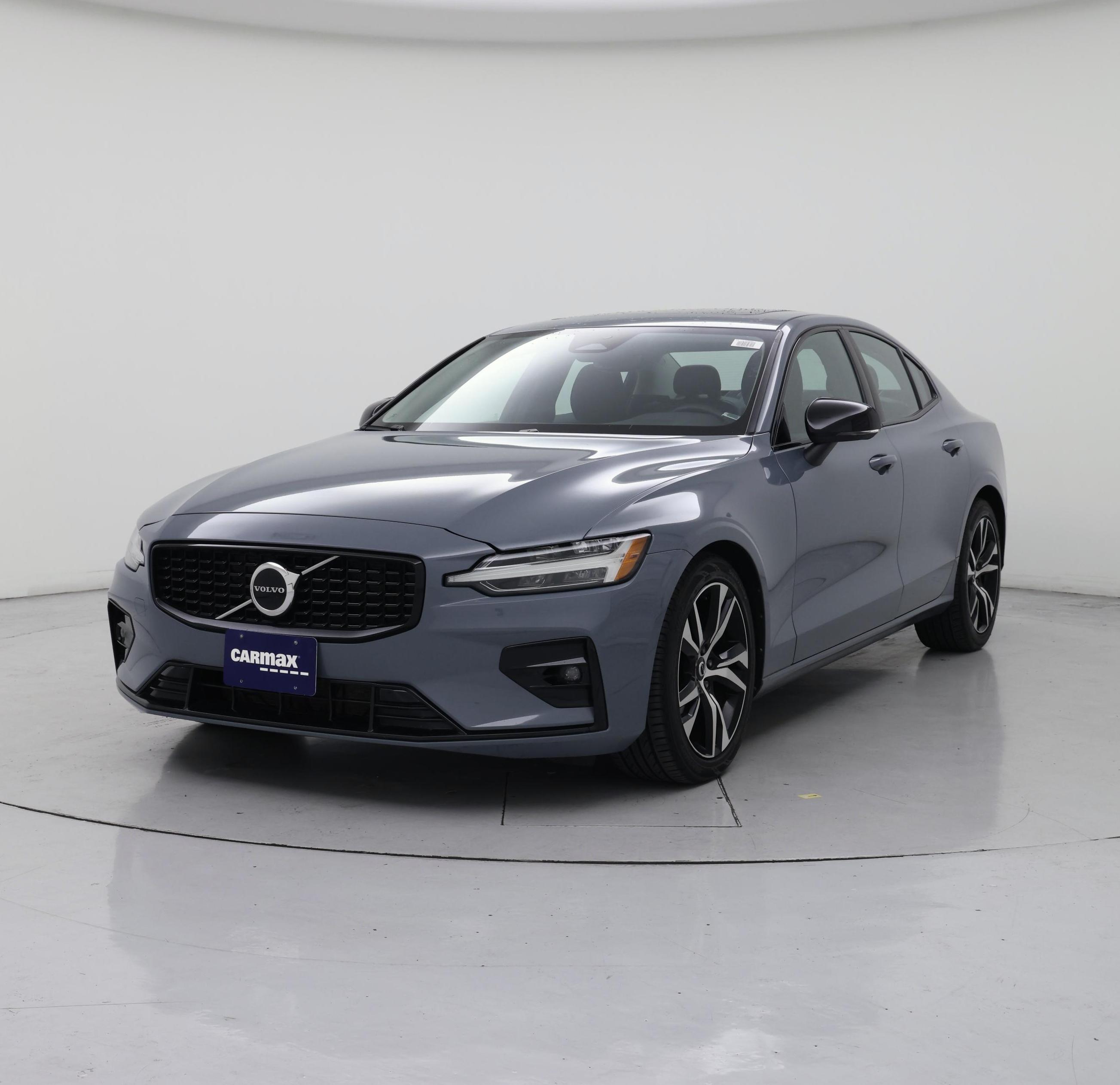 Thumbnail: 2024 Volvo S60 - 4