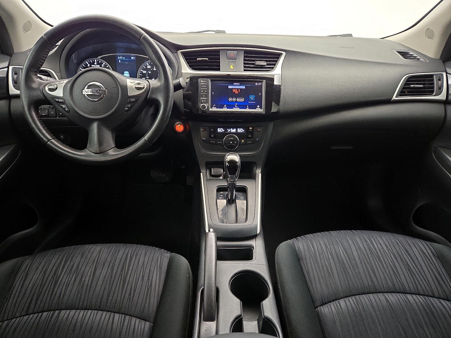 Thumbnail: 2019 Nissan Sentra - 9