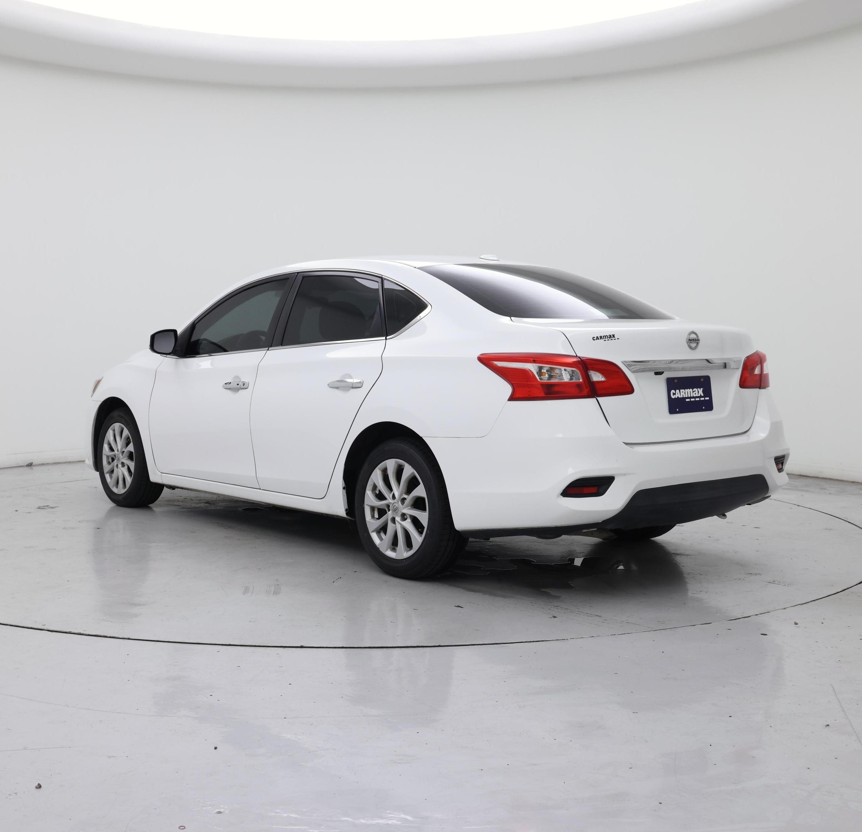 Thumbnail: 2019 Nissan Sentra - 2