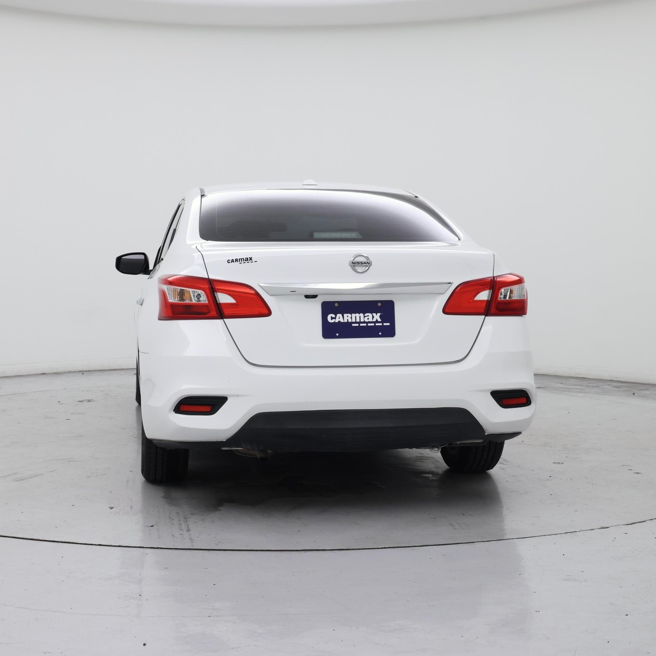Thumbnail: 2019 Nissan Sentra - 6