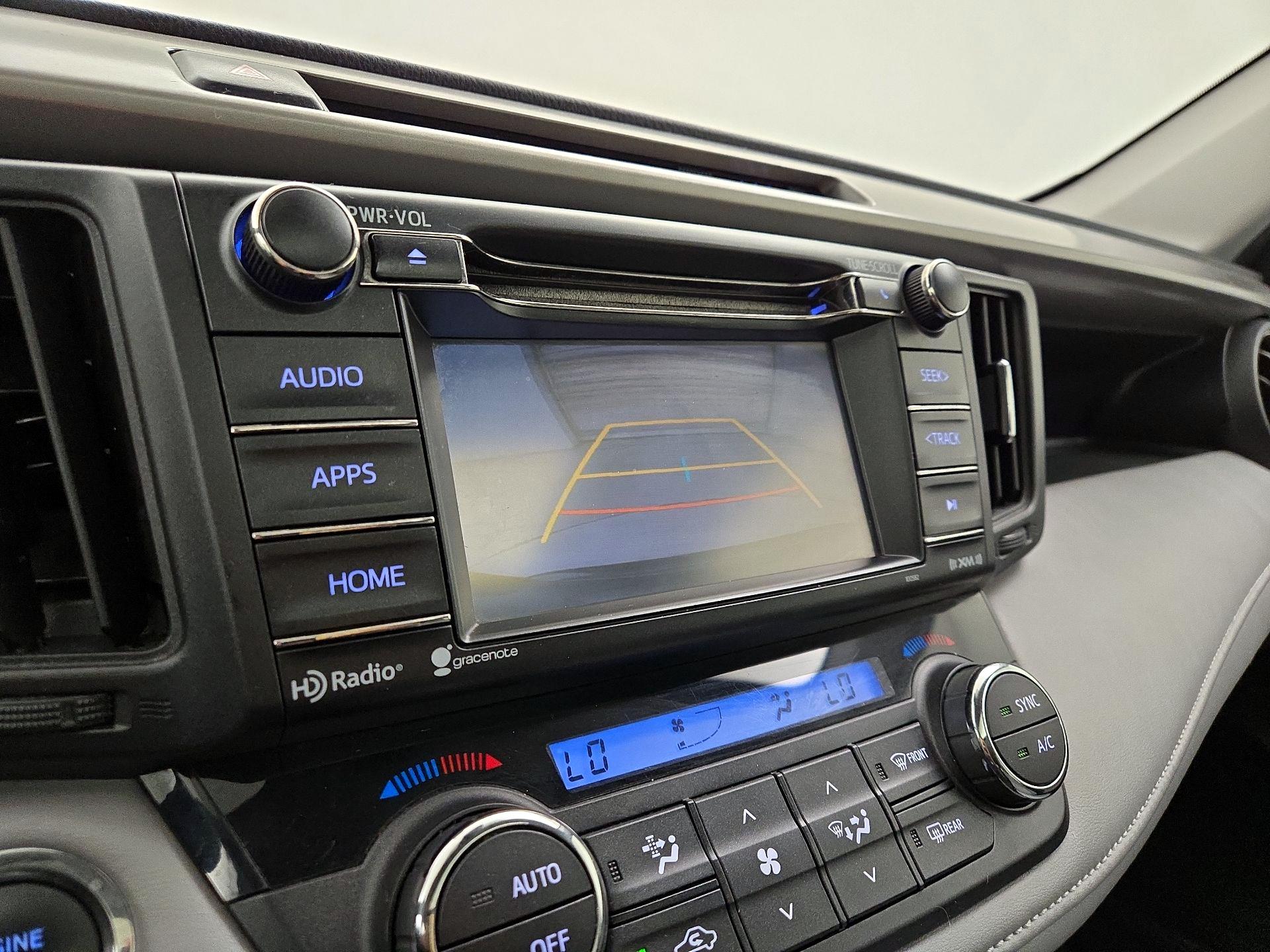 Thumbnail: 2018 Toyota RAV4 - 14