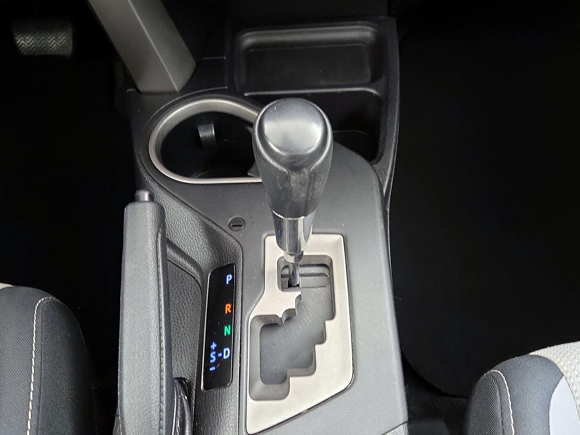 Thumbnail: 2018 Toyota RAV4 - 17
