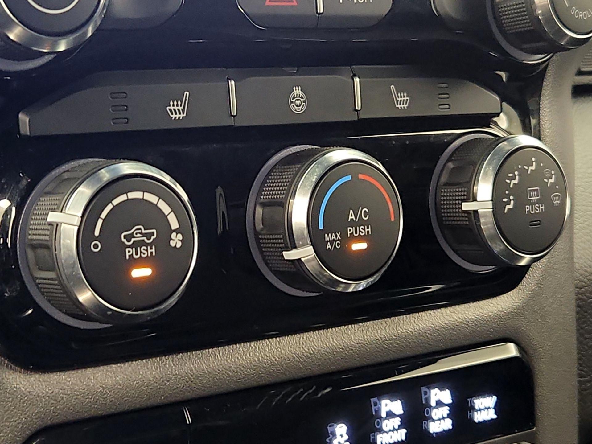 Thumbnail: 2025 RAM 1500 - 16