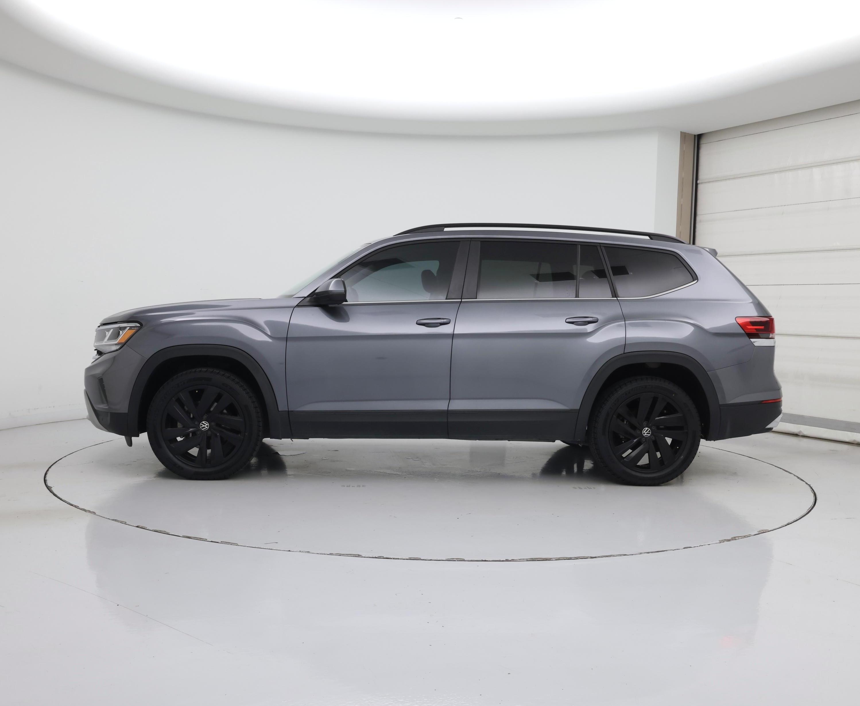 Thumbnail: 2023 Volkswagen Atlas - 3