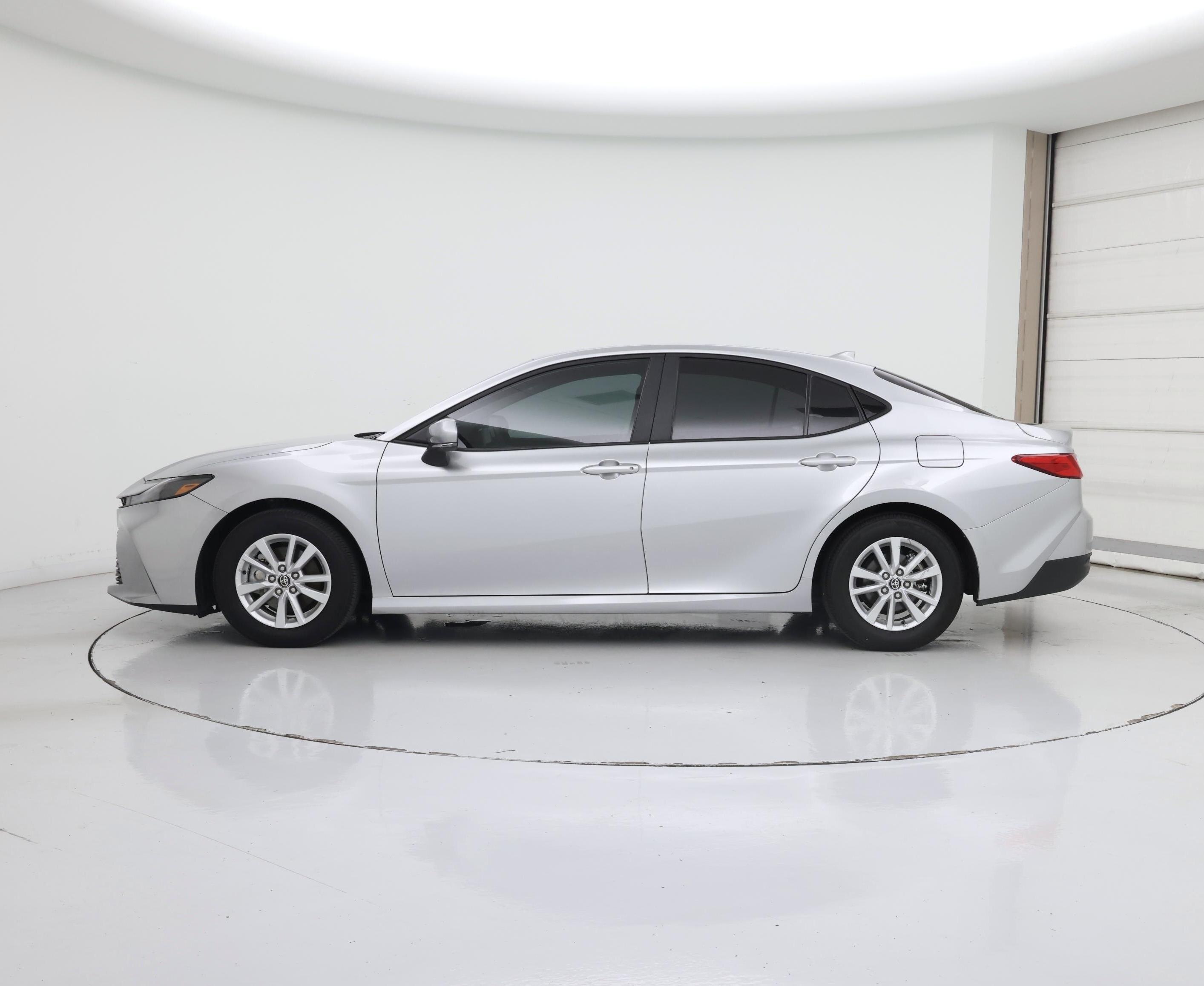 Thumbnail: 2025 Toyota Camry - 3