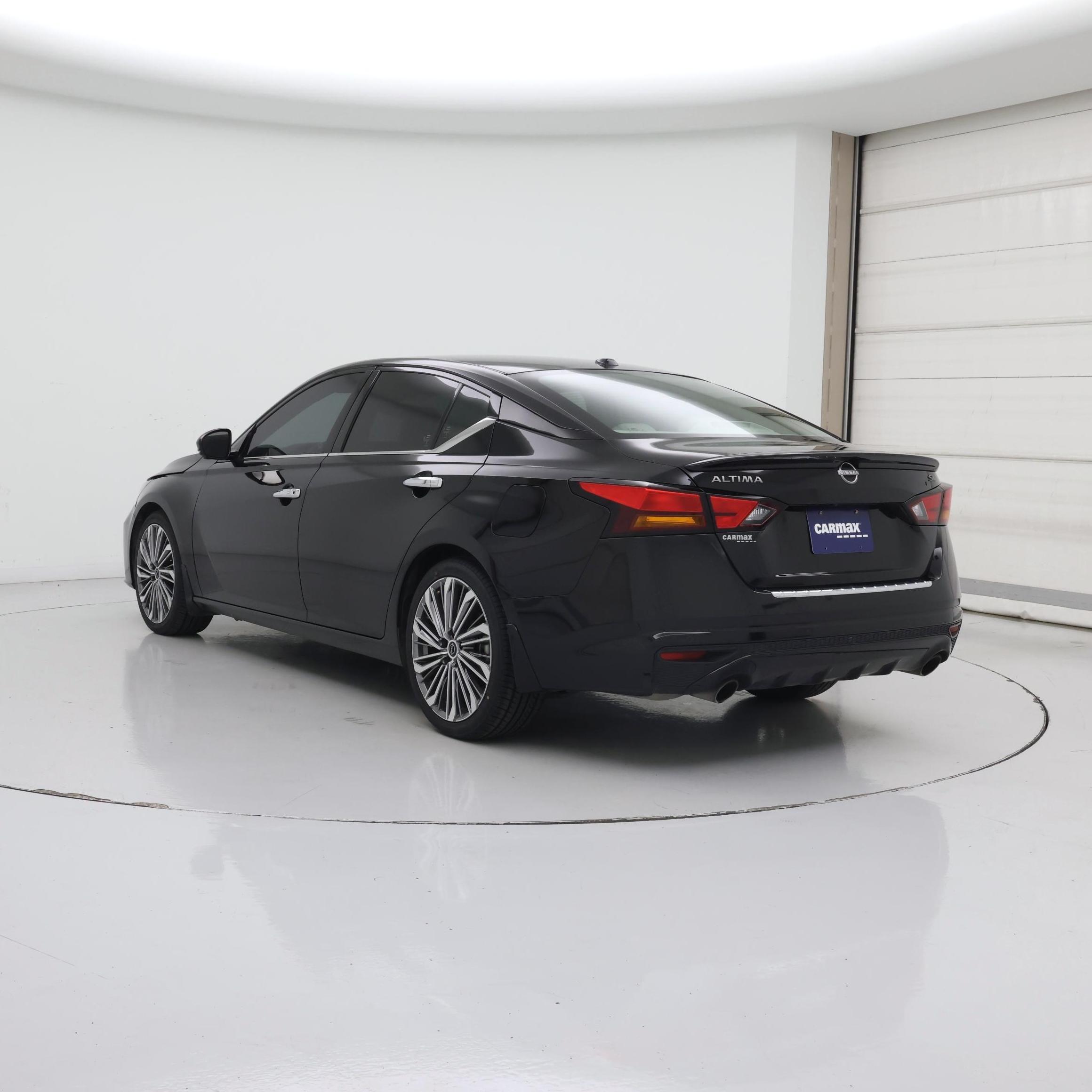 Thumbnail: 2023 Nissan Altima - 2