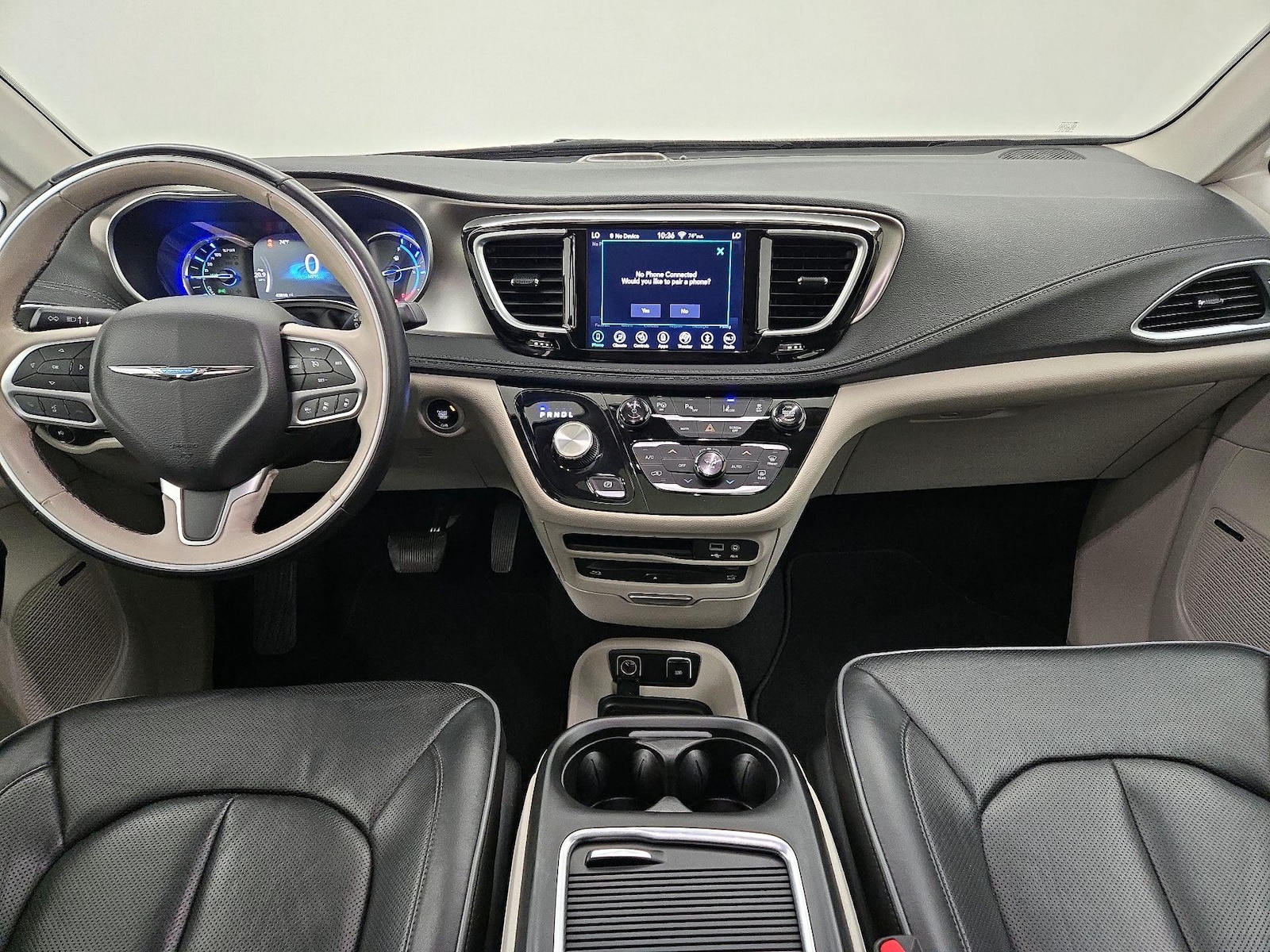 2018 Chrysler Pacifica Hybrid Limited - Photo 10