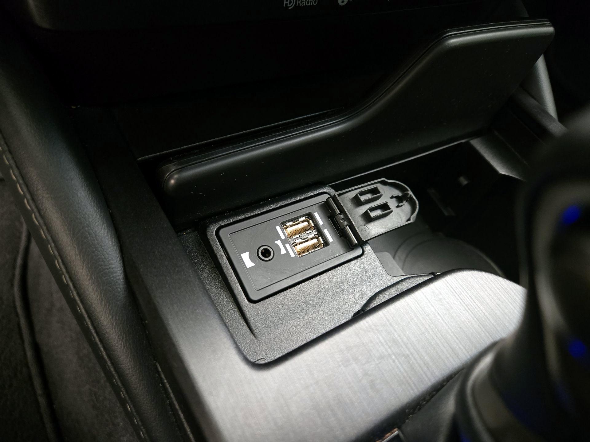 Thumbnail: 2019 Lexus ES - 19