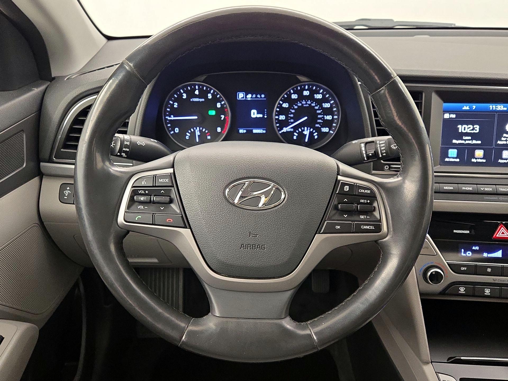 Thumbnail: 2017 Hyundai Elantra - 10