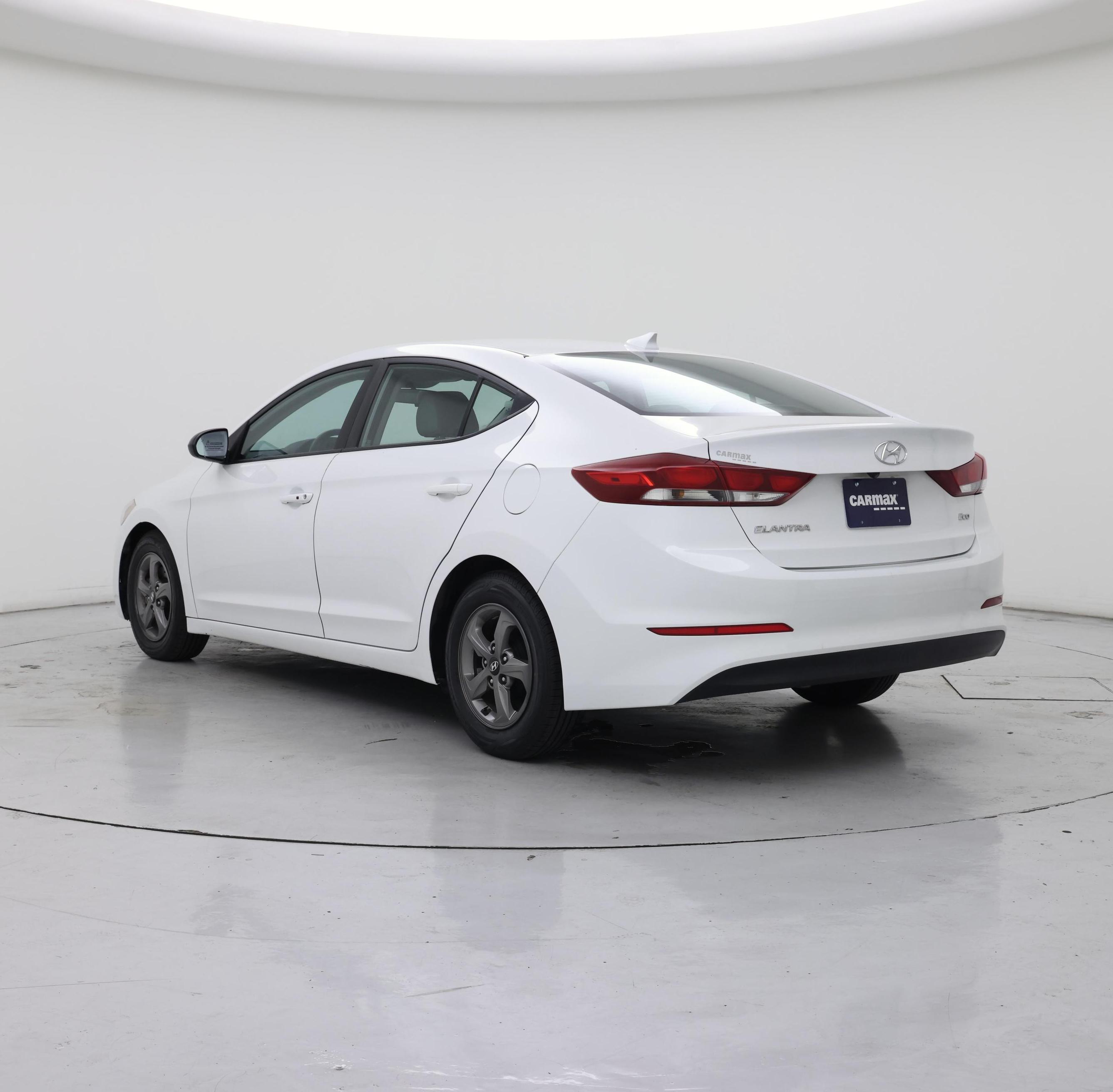 Thumbnail: 2017 Hyundai Elantra - 2
