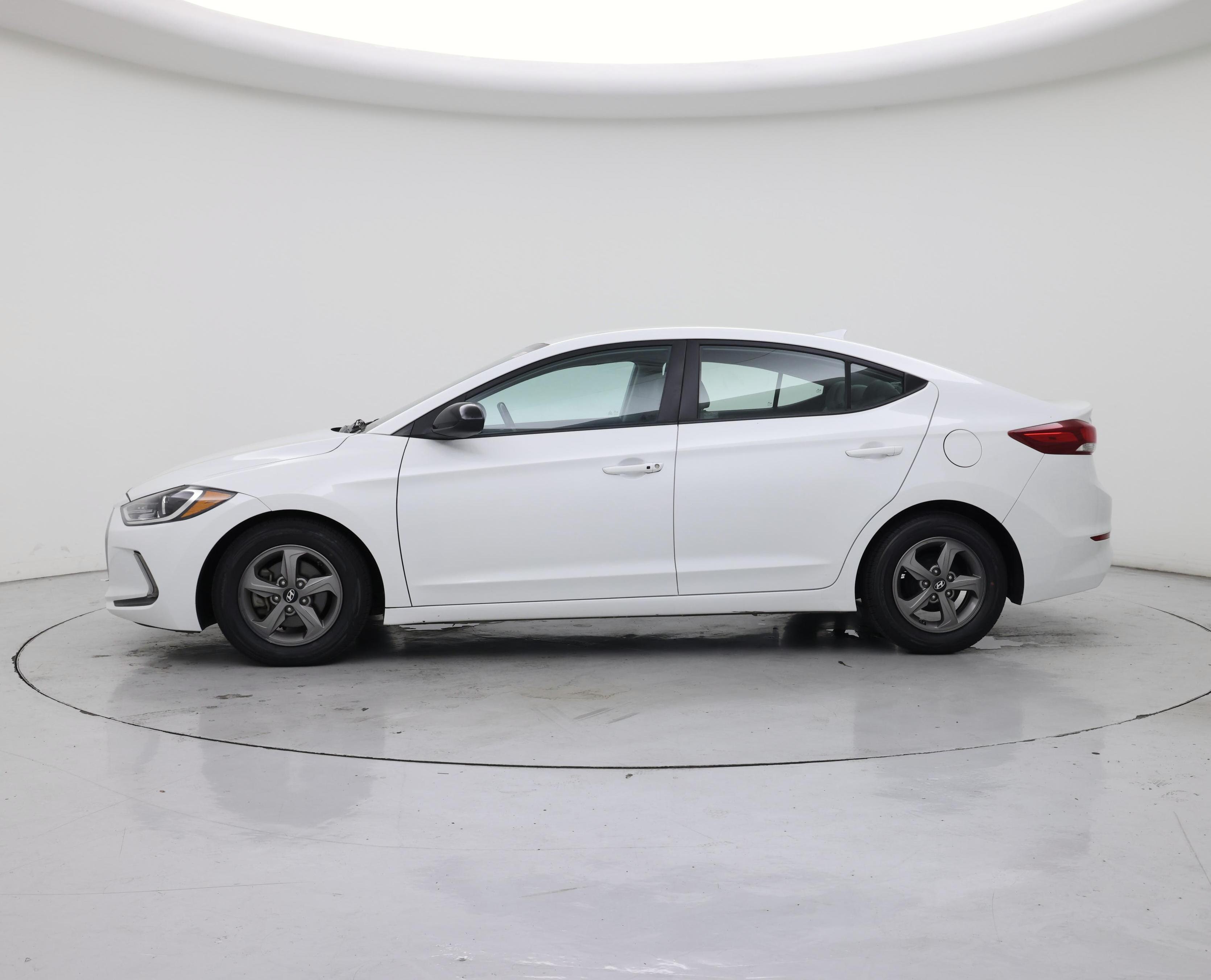 Thumbnail: 2017 Hyundai Elantra - 3