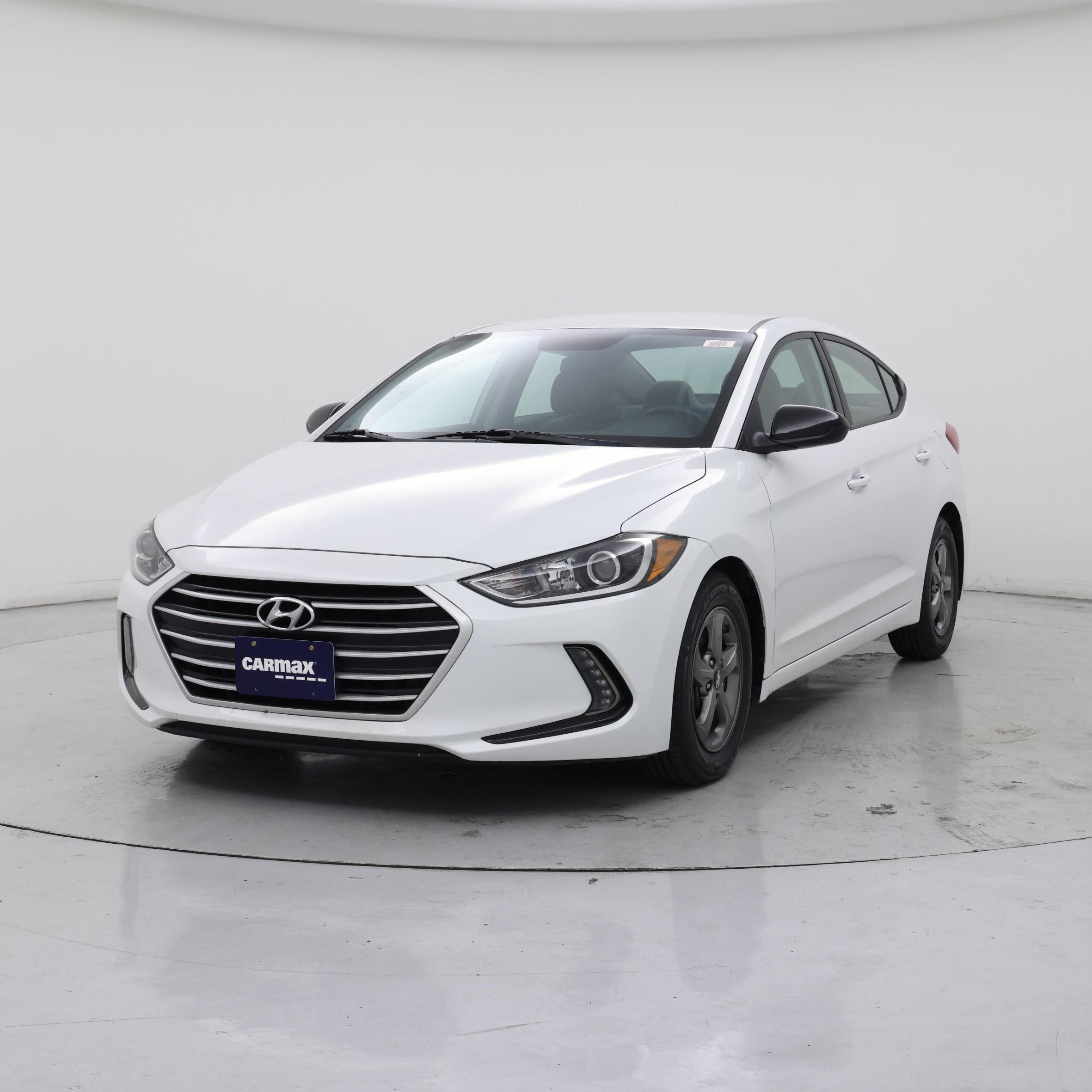 Thumbnail: 2017 Hyundai Elantra - 4