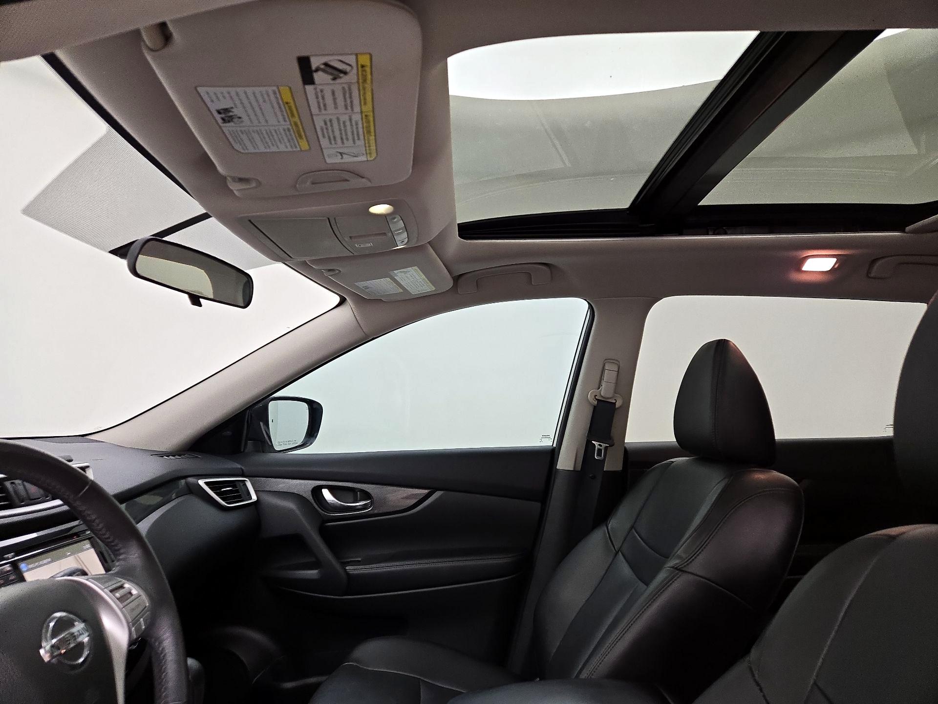 Thumbnail: 2016 Nissan Rogue - 20