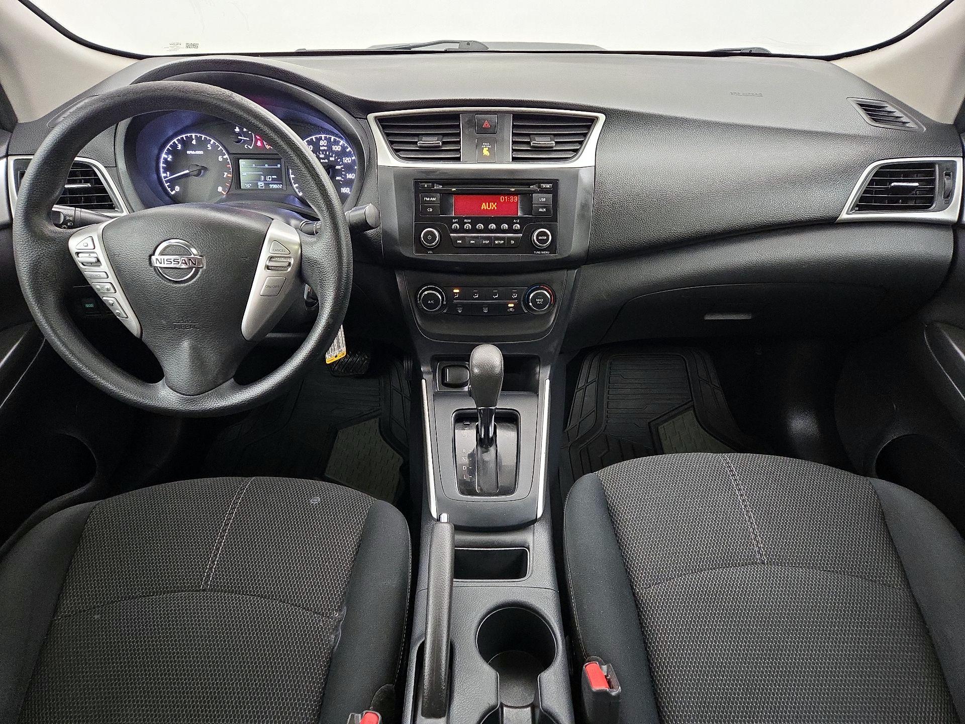 Thumbnail: 2017 Nissan Sentra - 9