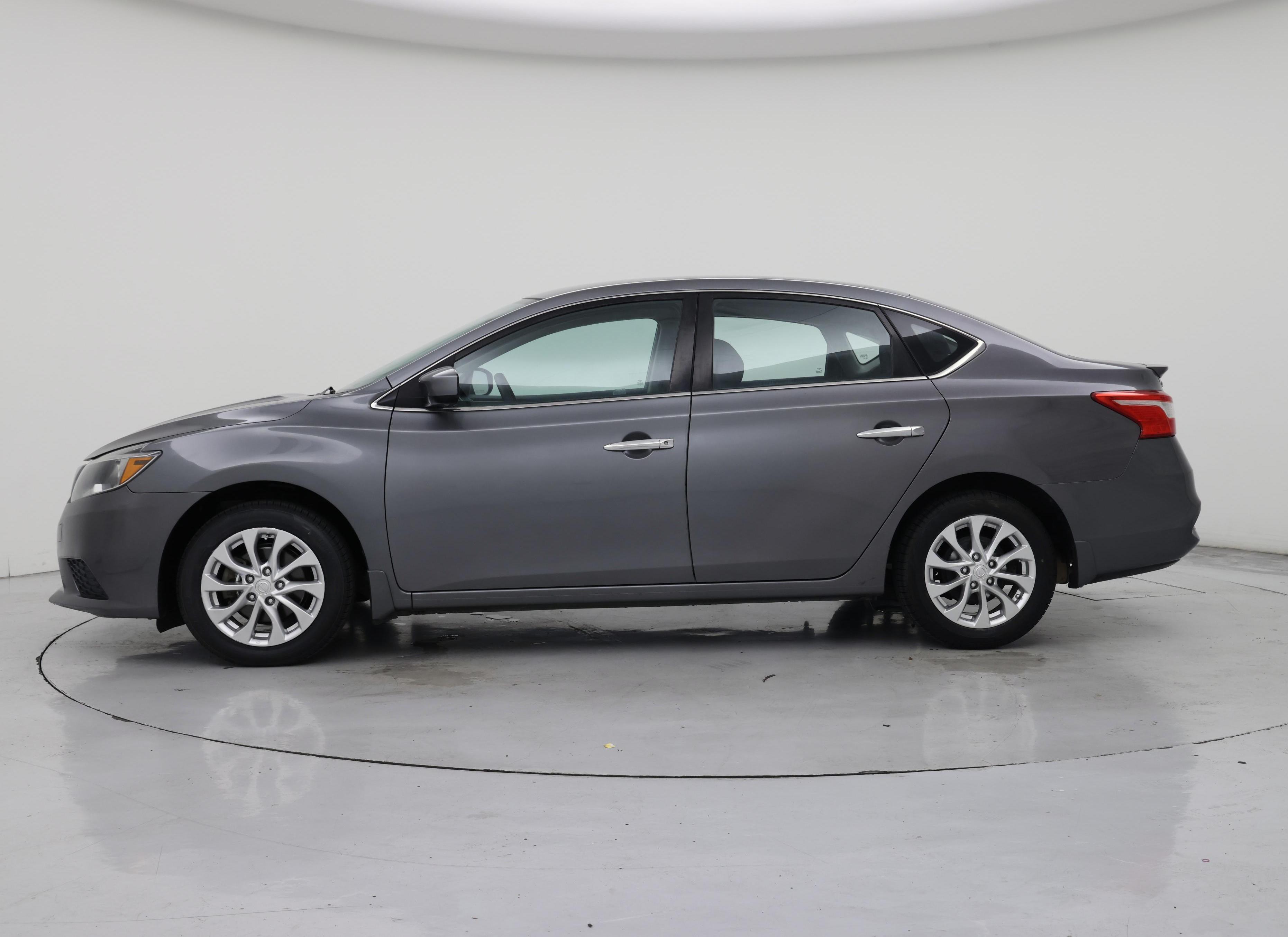 Thumbnail: 2017 Nissan Sentra - 3