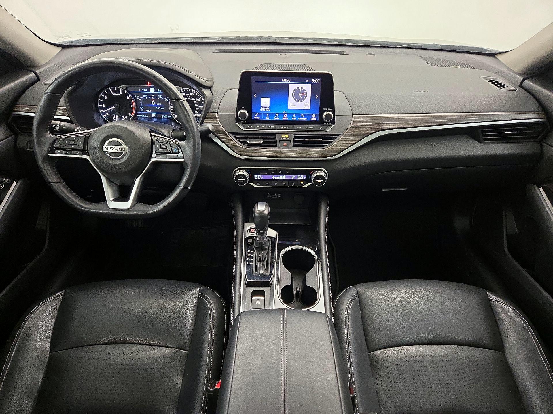 Thumbnail: 2022 Nissan Altima - 9