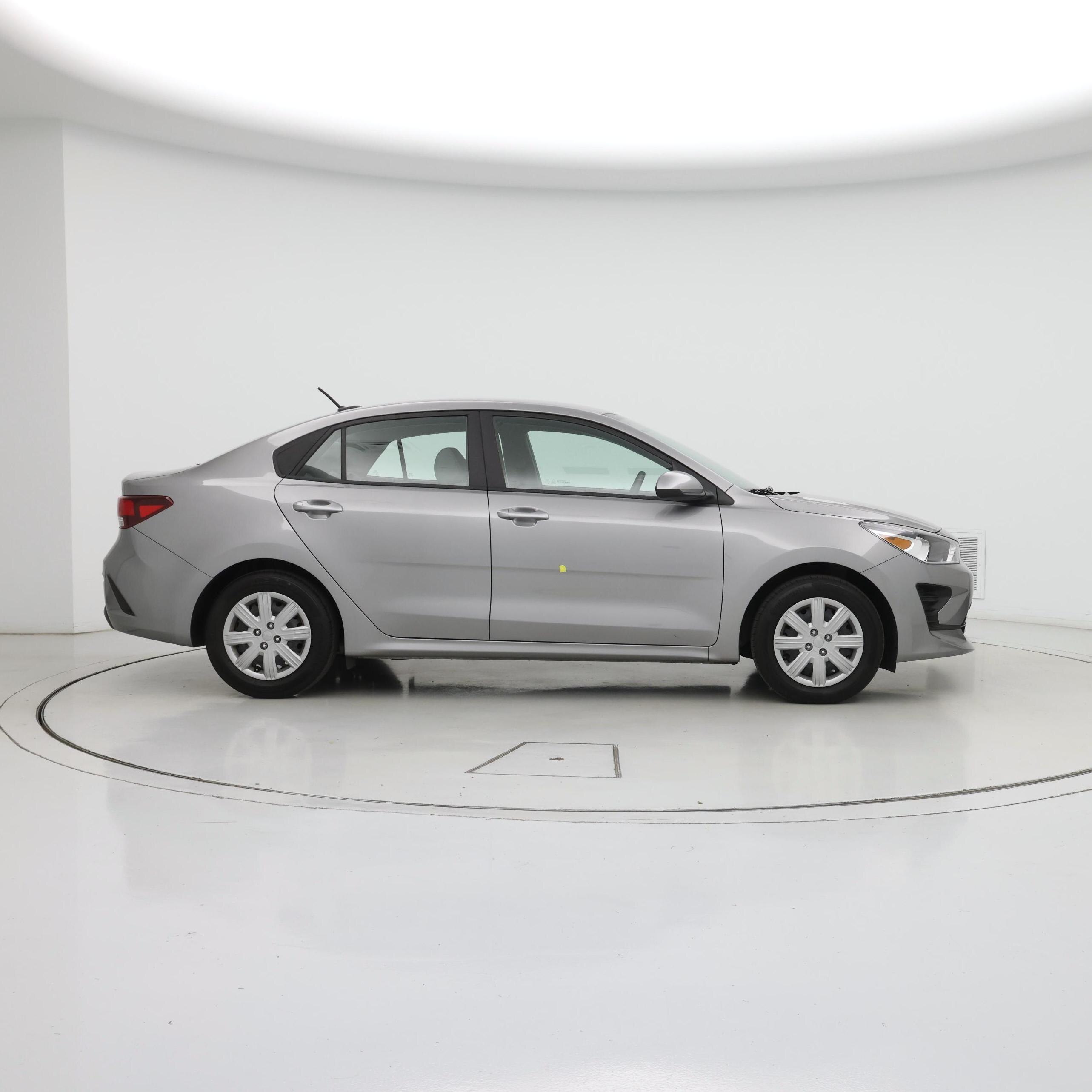 Thumbnail: 2023 Kia Rio - 7