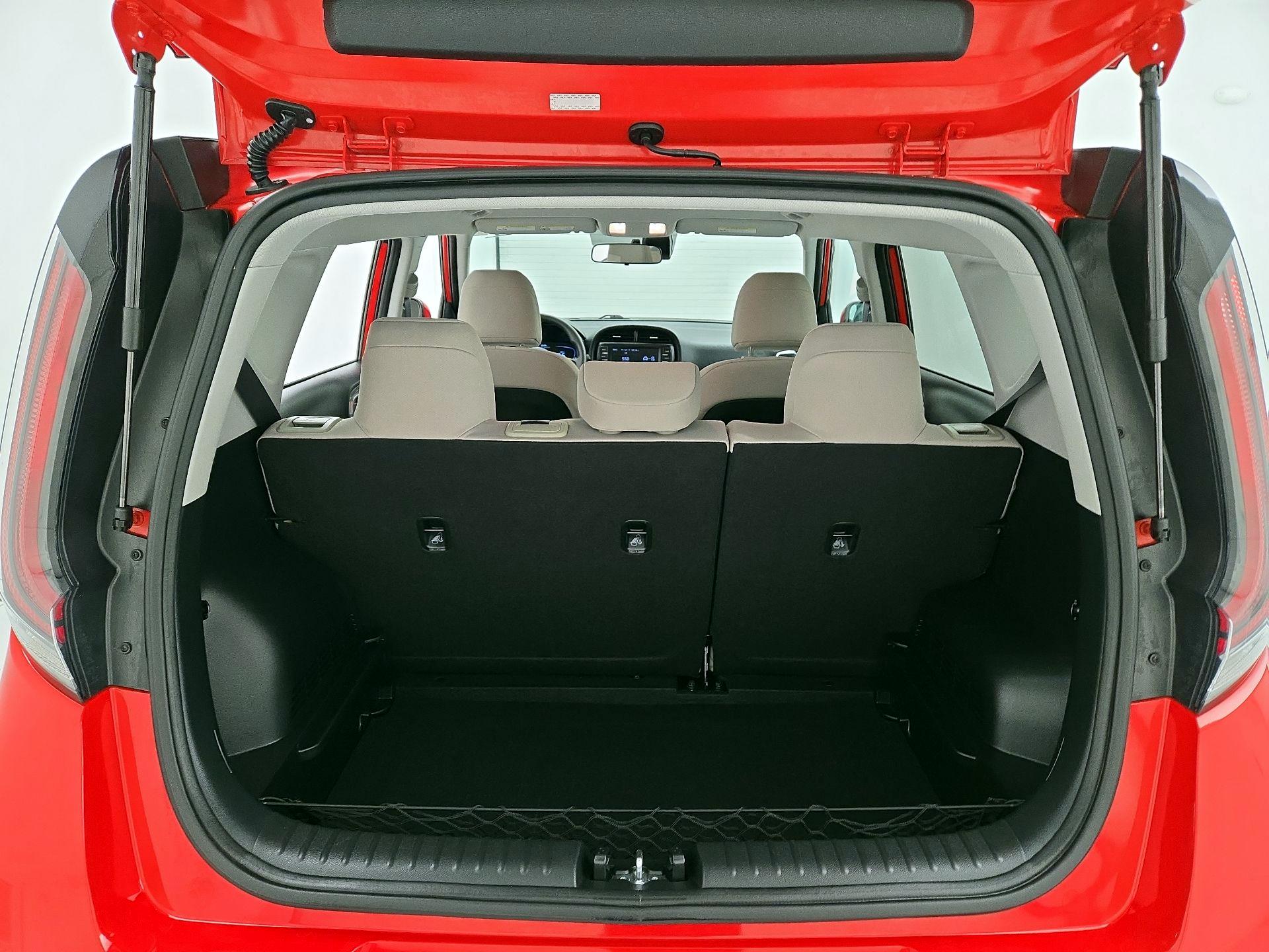Thumbnail: 2023 Kia Soul - 20