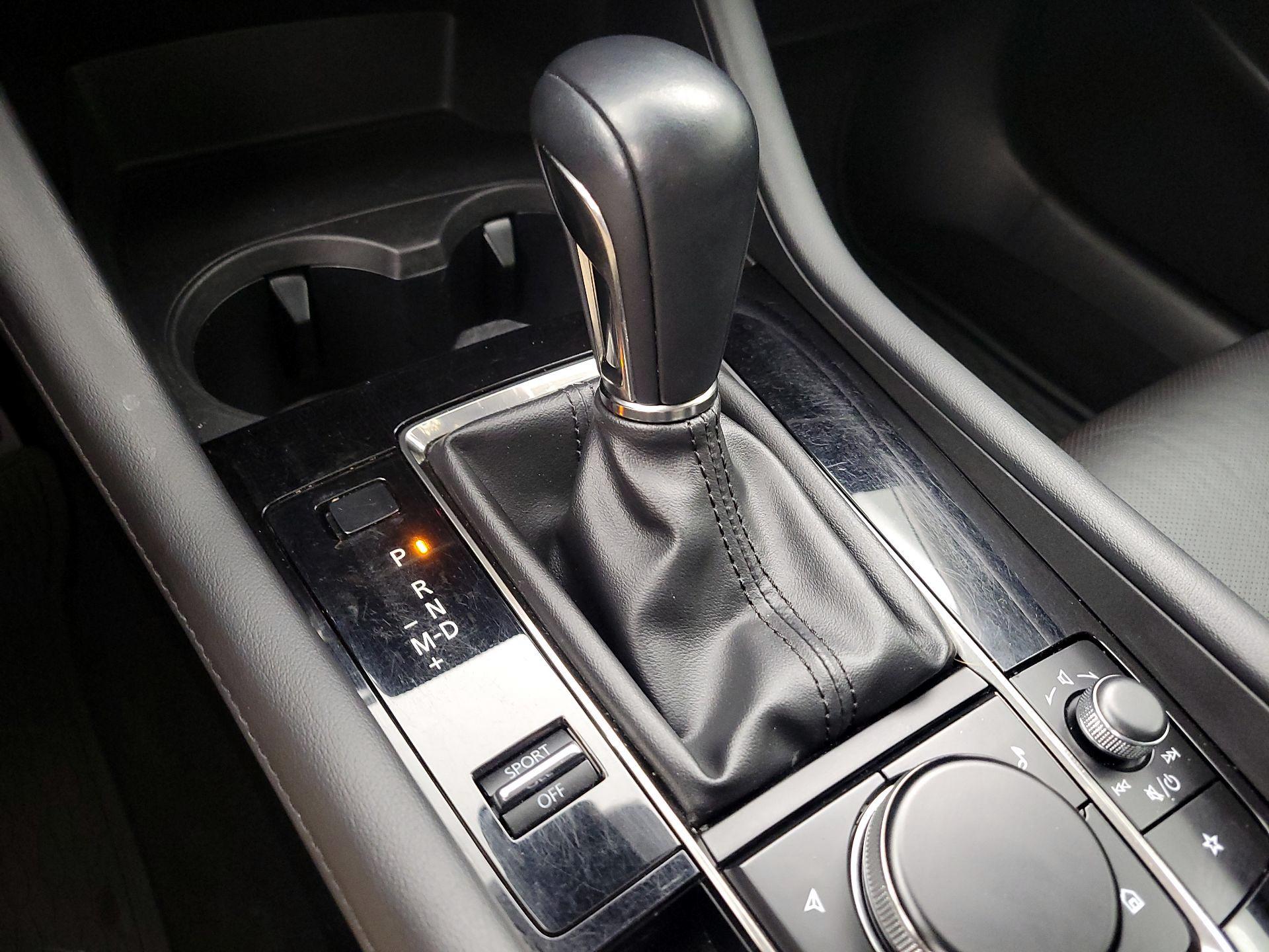 Thumbnail: 2022 Mazda Mazda3 - 18